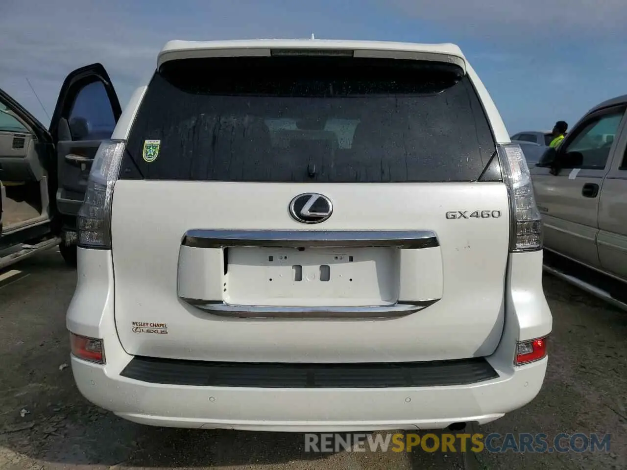 6 Photograph of a damaged car JTJAM7BX7M5278198 LEXUS GX 2021