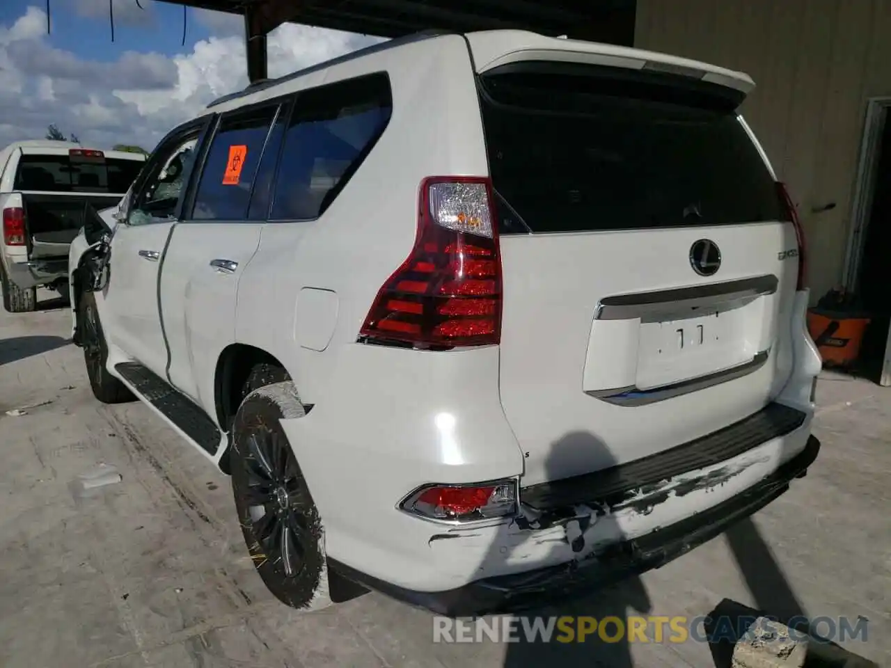 3 Photograph of a damaged car JTJAM7BX7M5292313 LEXUS GX 2021