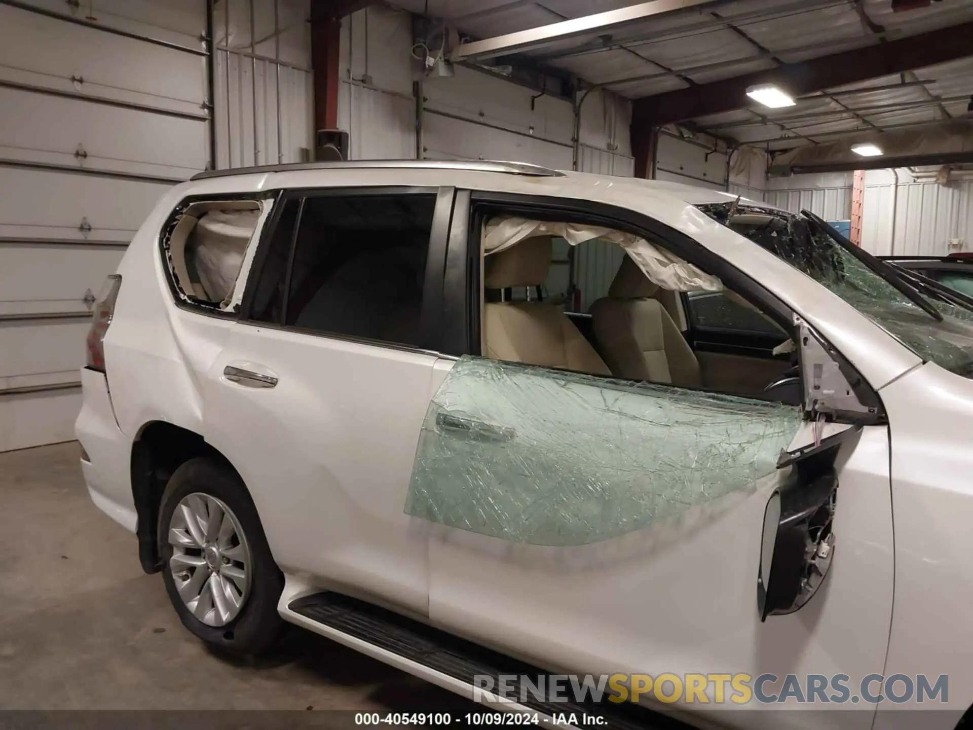 14 Photograph of a damaged car JTJAM7BX0N5324021 LEXUS GX 2022
