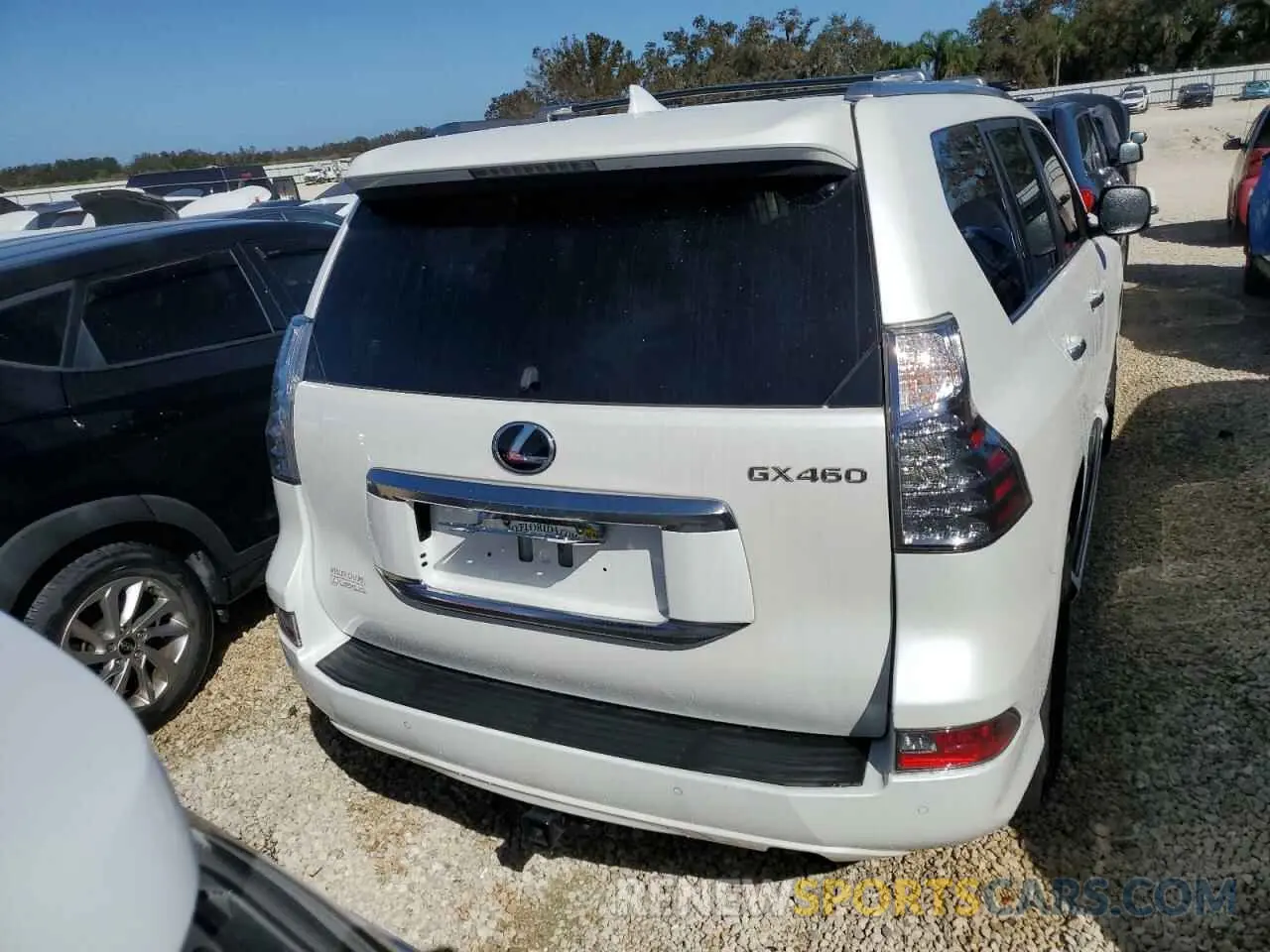 6 Photograph of a damaged car JTJAM7BX0N5328411 LEXUS GX 2022