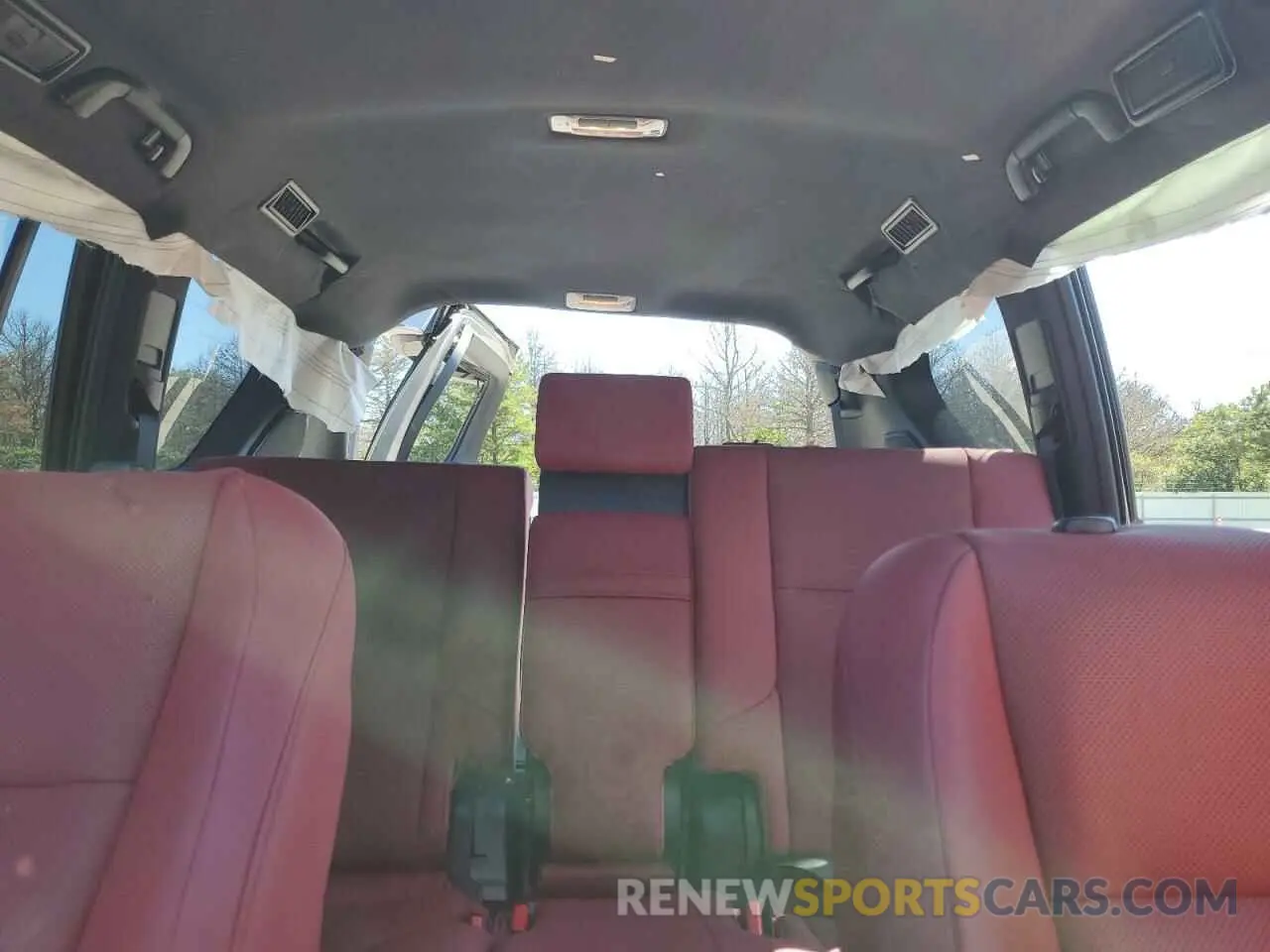 10 Photograph of a damaged car JTJAM7BX1N5332659 LEXUS GX 2022