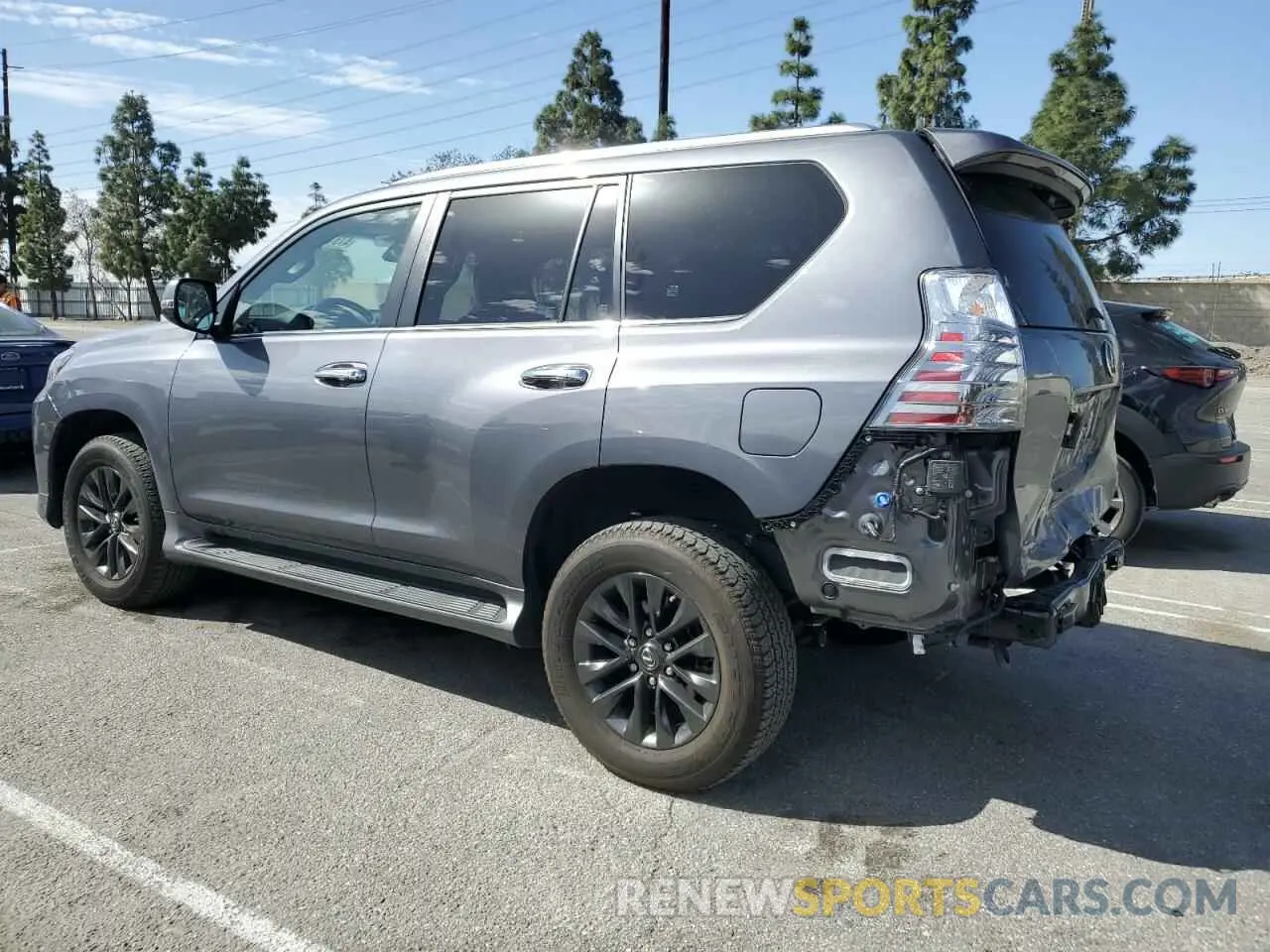 2 Photograph of a damaged car JTJAM7BX2N5324585 LEXUS GX 2022