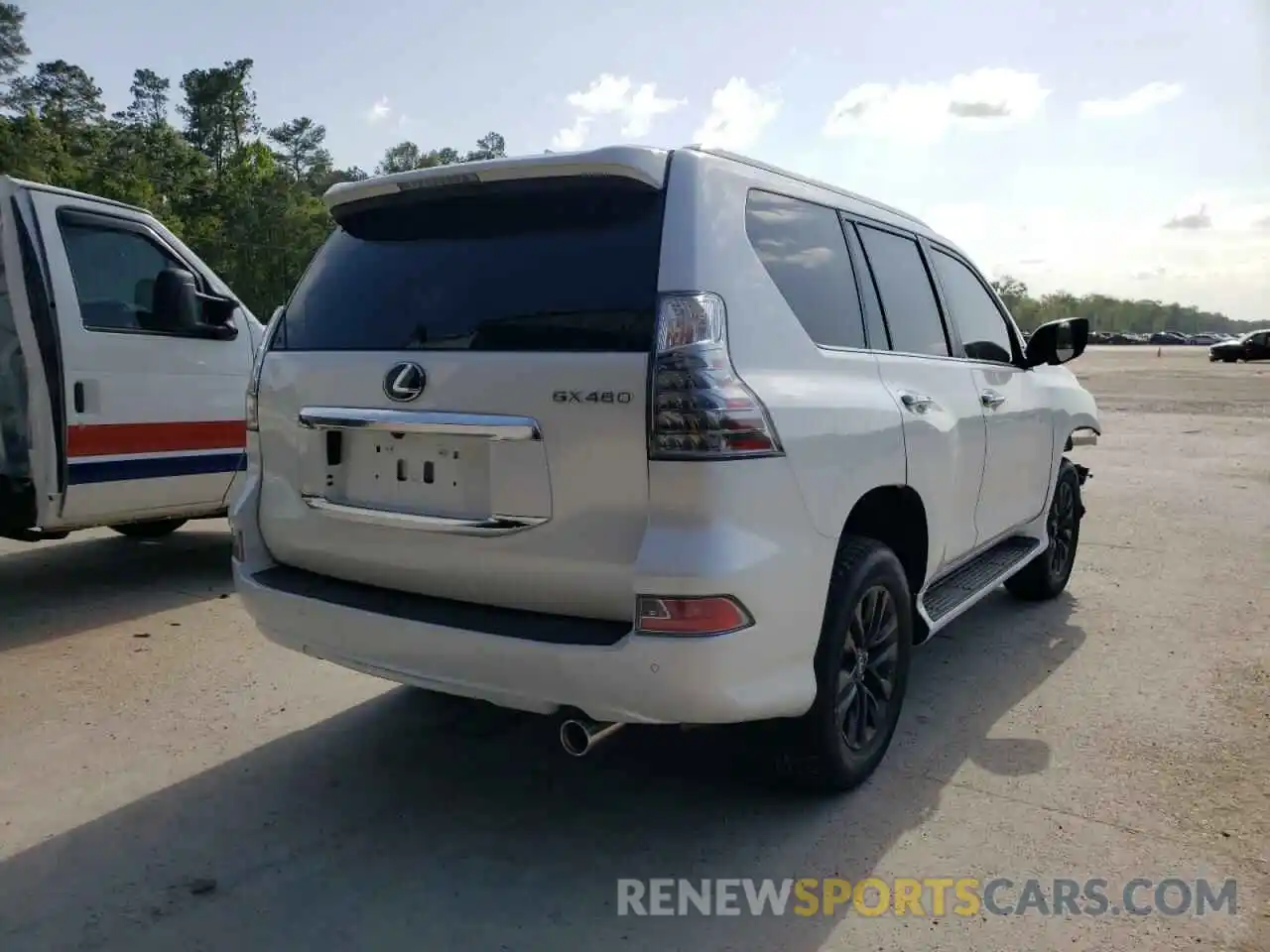 4 Photograph of a damaged car JTJAM7BX3N5311795 LEXUS GX 2022