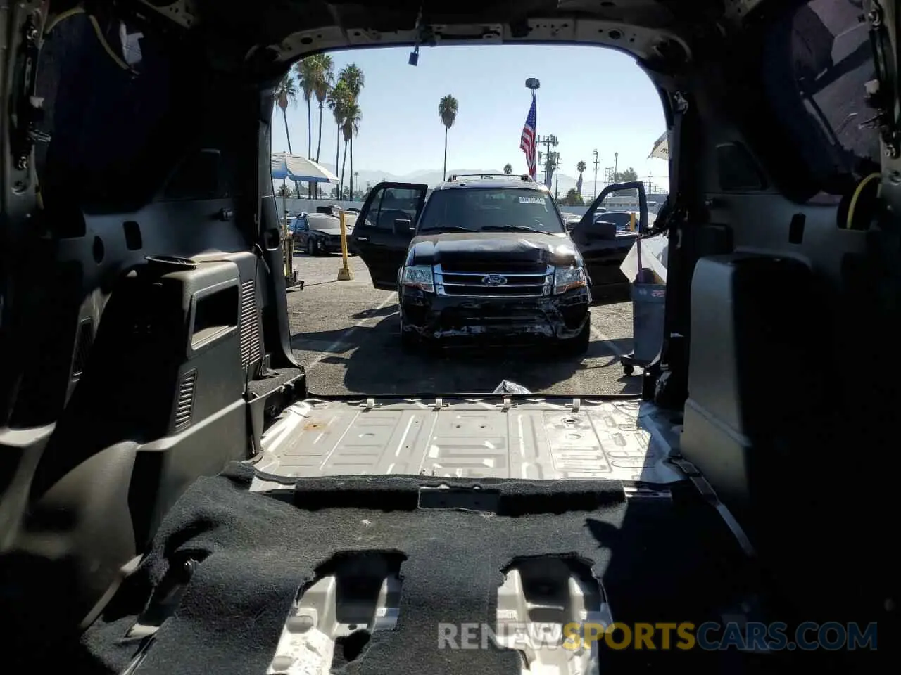 10 Photograph of a damaged car JTJAM7BX3N5322442 LEXUS GX 2022