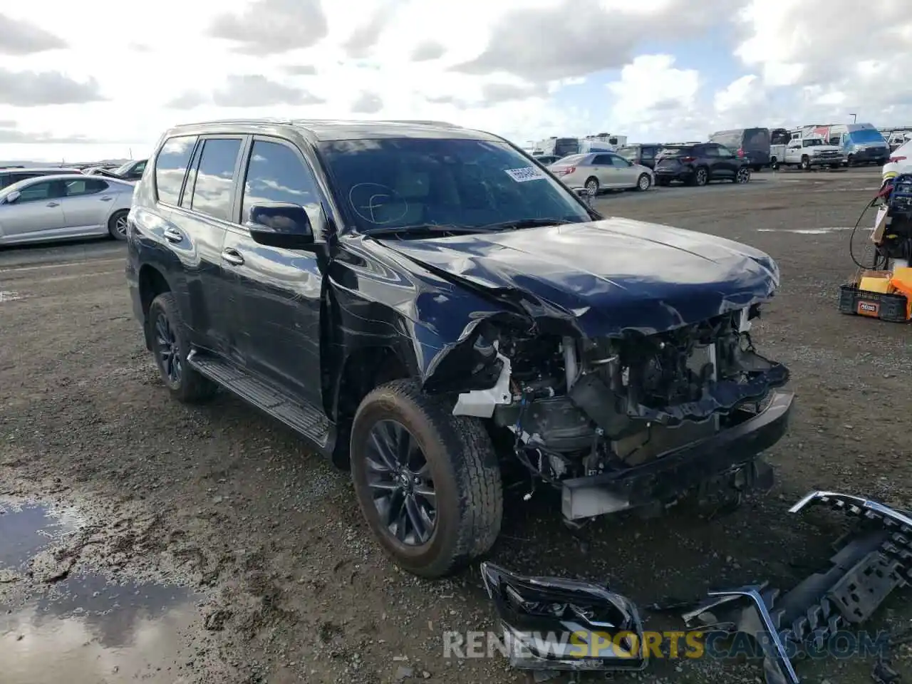 1 Photograph of a damaged car JTJAM7BX6N5323973 LEXUS GX 2022