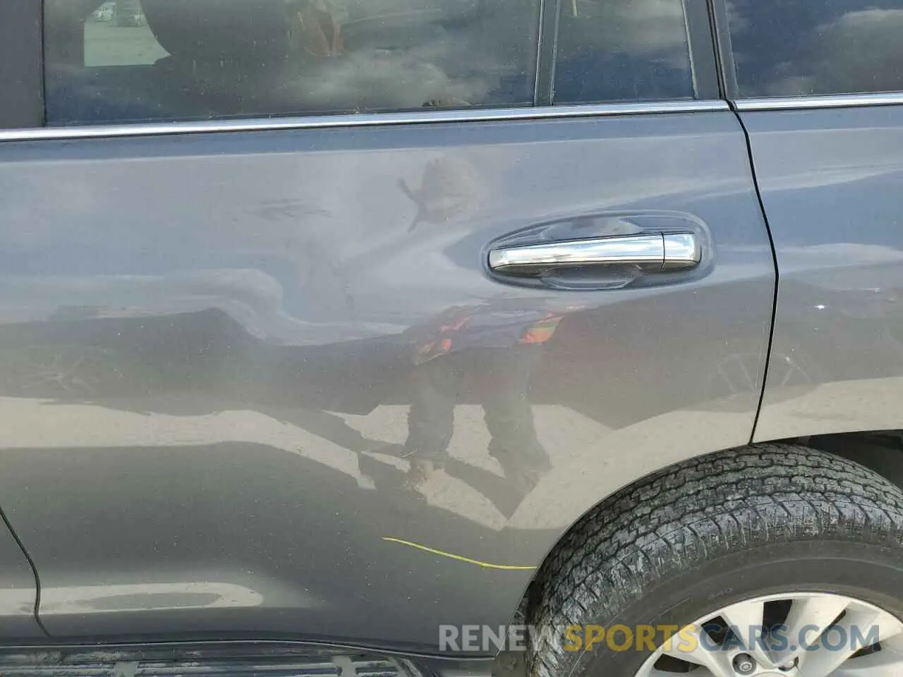 12 Photograph of a damaged car JTJAM7BX2P5348680 LEXUS GX 2023