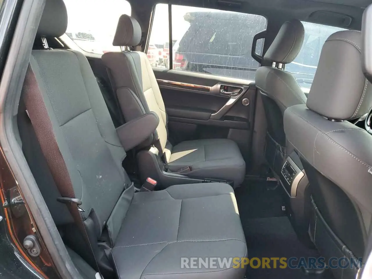 11 Photograph of a damaged car JTJAM7BX4P5369353 LEXUS GX 2023
