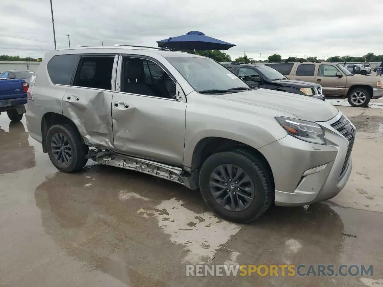 4 Photograph of a damaged car JTJAM7BX6P5344695 LEXUS GX 2023