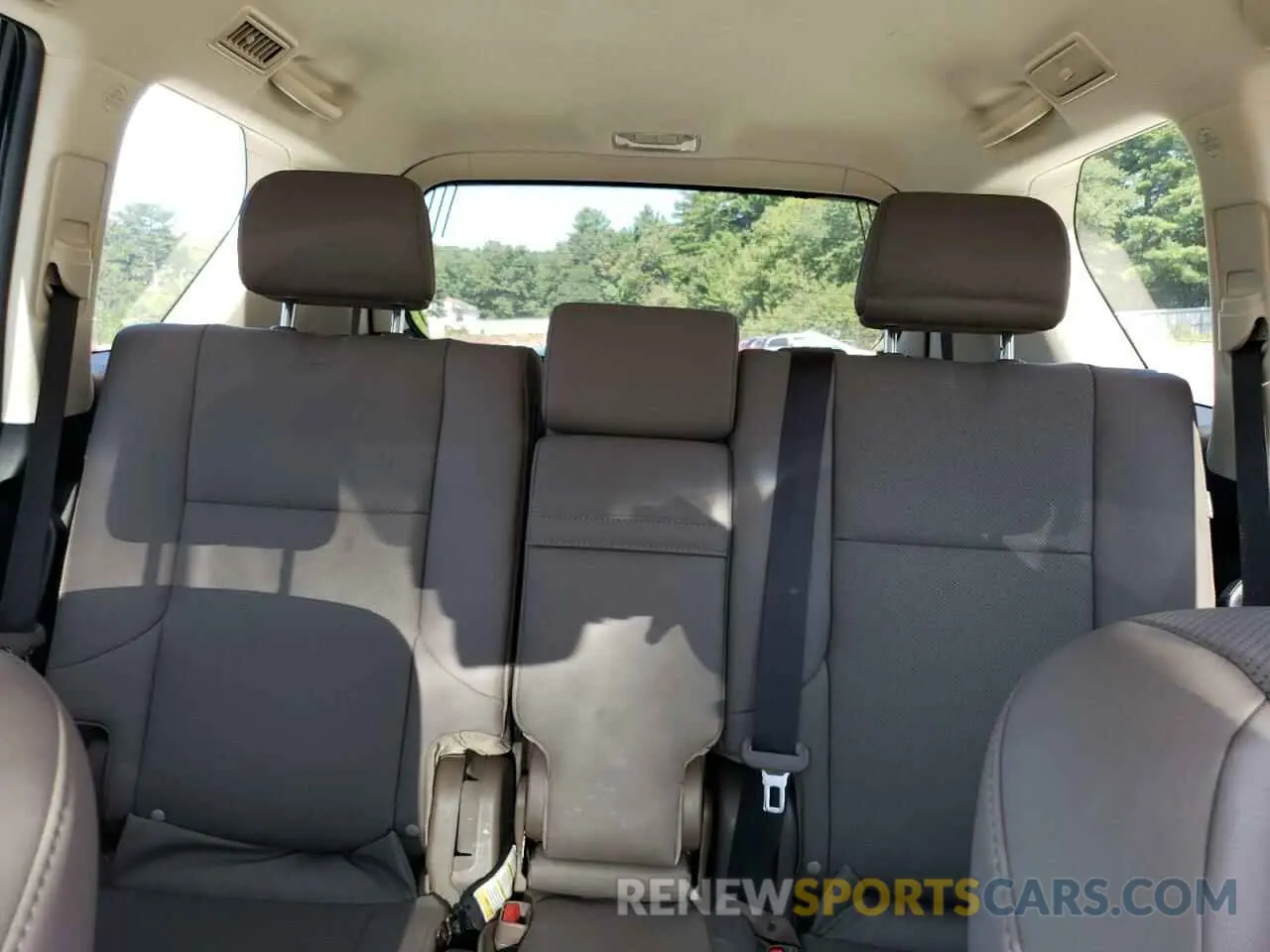10 Photograph of a damaged car JTJAM7BX9P5379487 LEXUS GX 2023