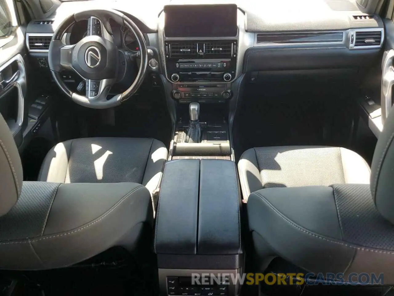 8 Photograph of a damaged car JTJAM7BXXP5381653 LEXUS GX 2023