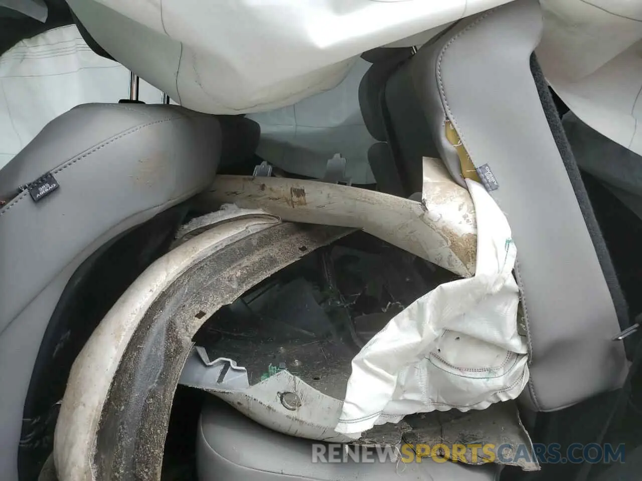 11 Photograph of a damaged car JTJSM7BX2P5344665 LEXUS GX 2023