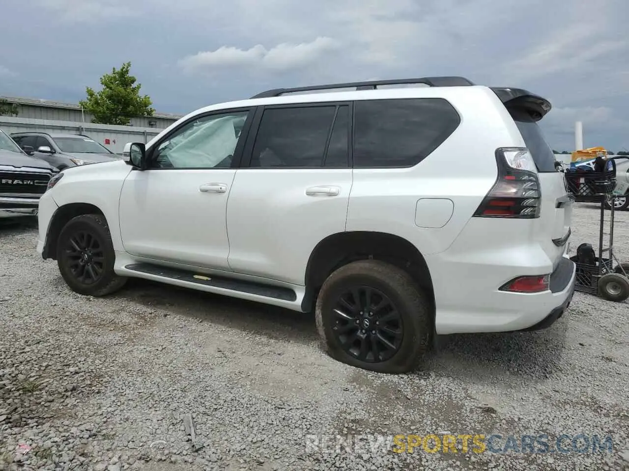 2 Photograph of a damaged car JTJSM7BX2P5344665 LEXUS GX 2023