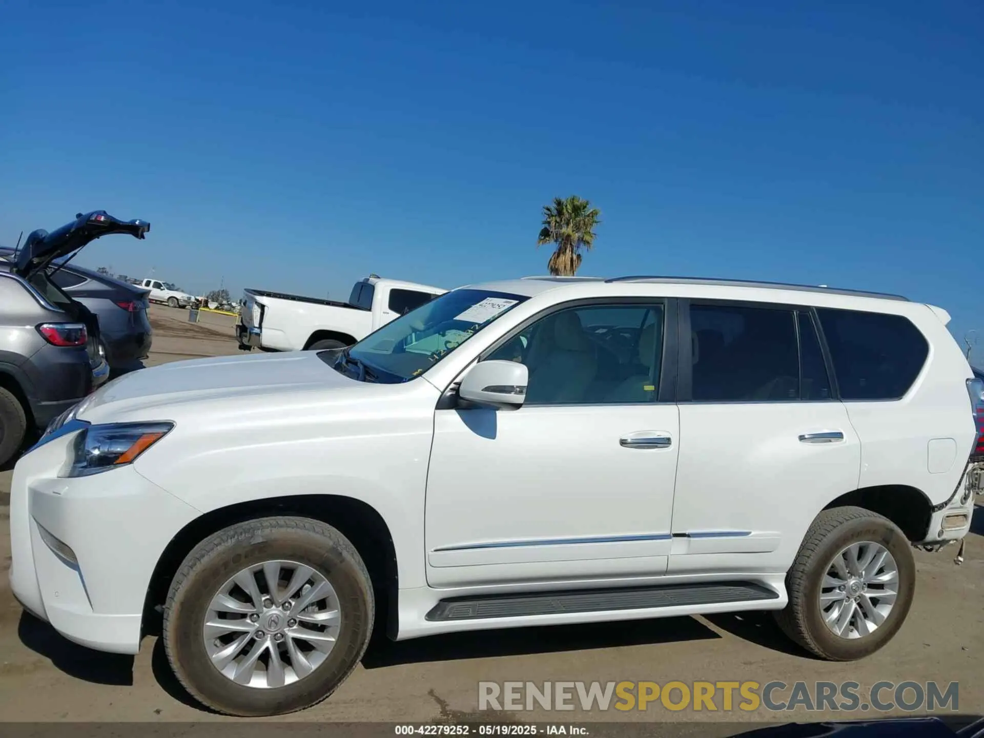 15 Photograph of a damaged car JTJBM7FX0K5234426 LEXUS GX 460 2019
