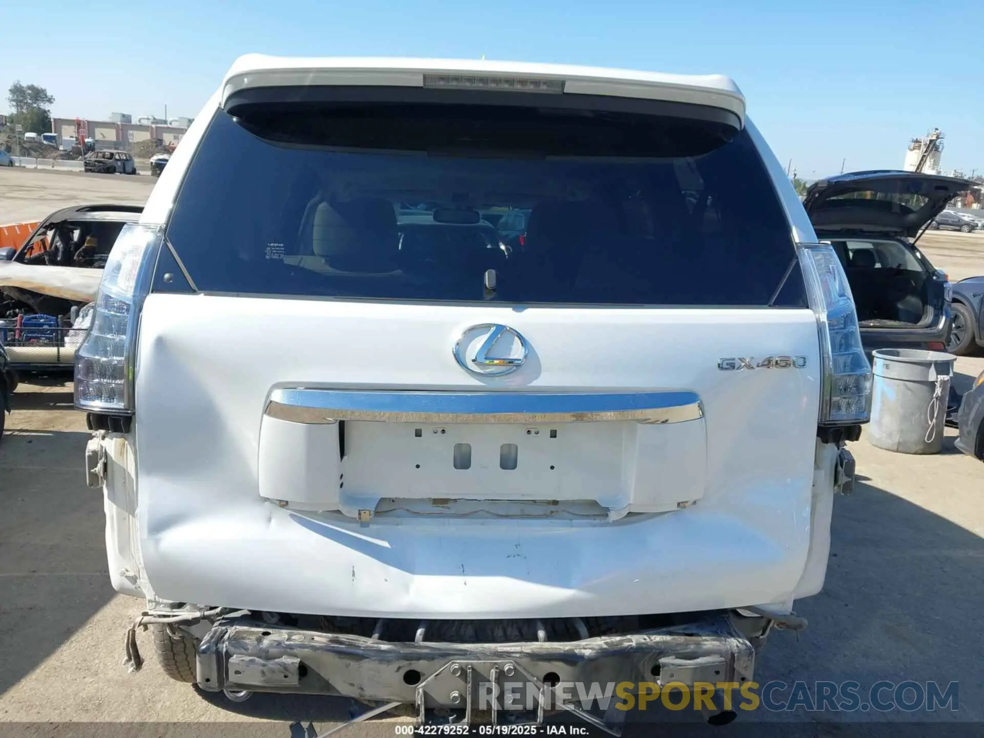 17 Photograph of a damaged car JTJBM7FX0K5234426 LEXUS GX 460 2019