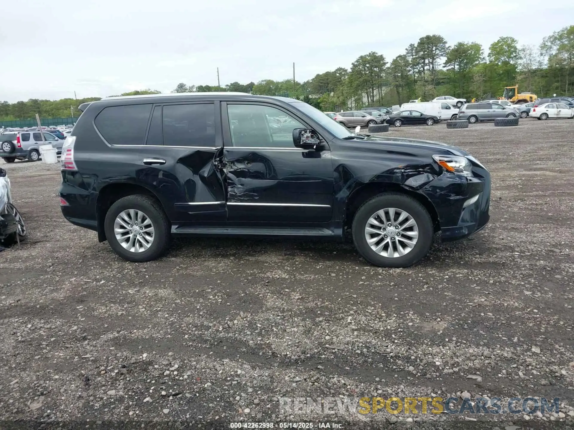 13 Photograph of a damaged car JTJBM7FX1K5225329 LEXUS GX 460 2019