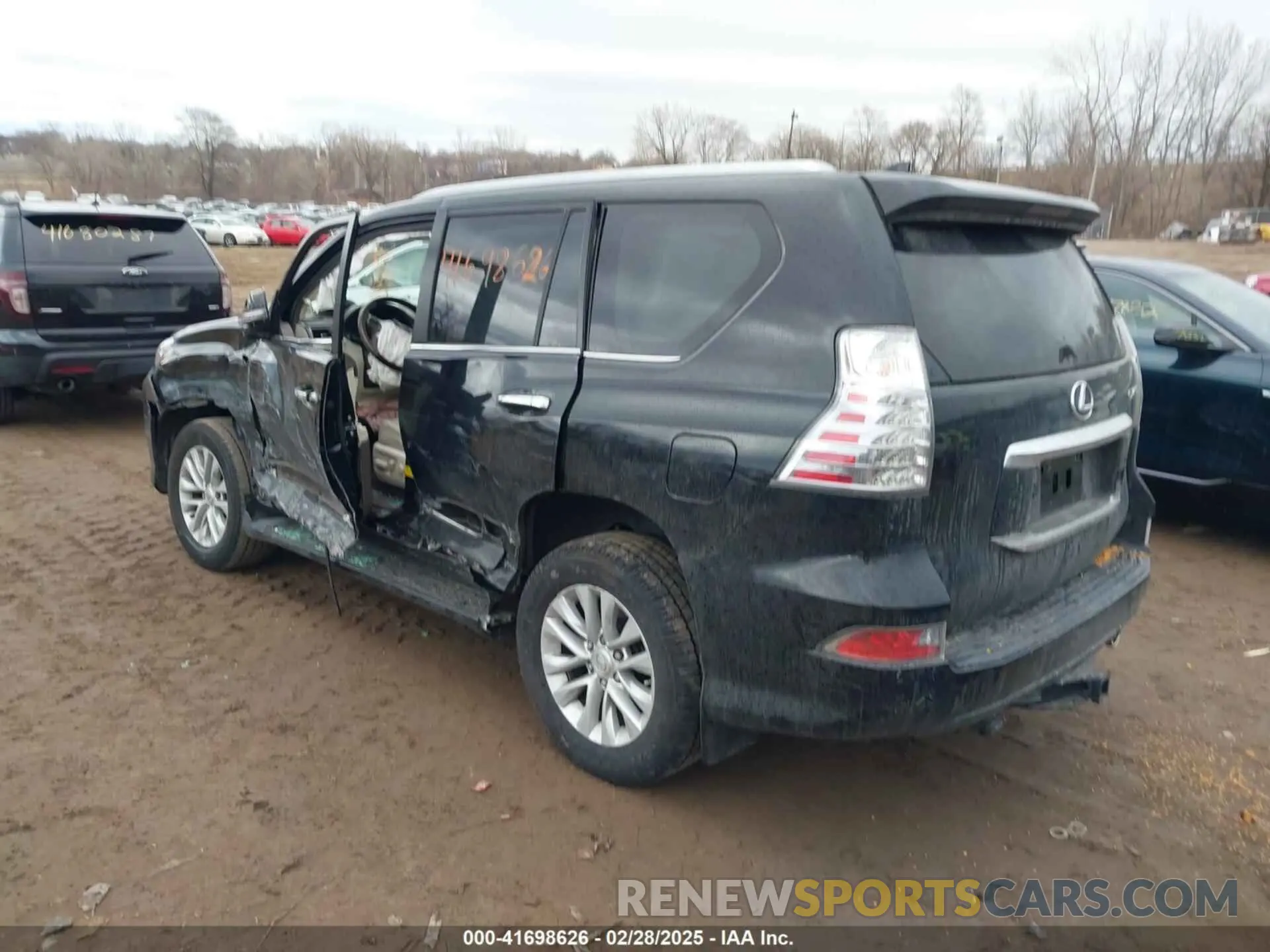 3 Photograph of a damaged car JTJBM7FX1K5234807 LEXUS GX 460 2019