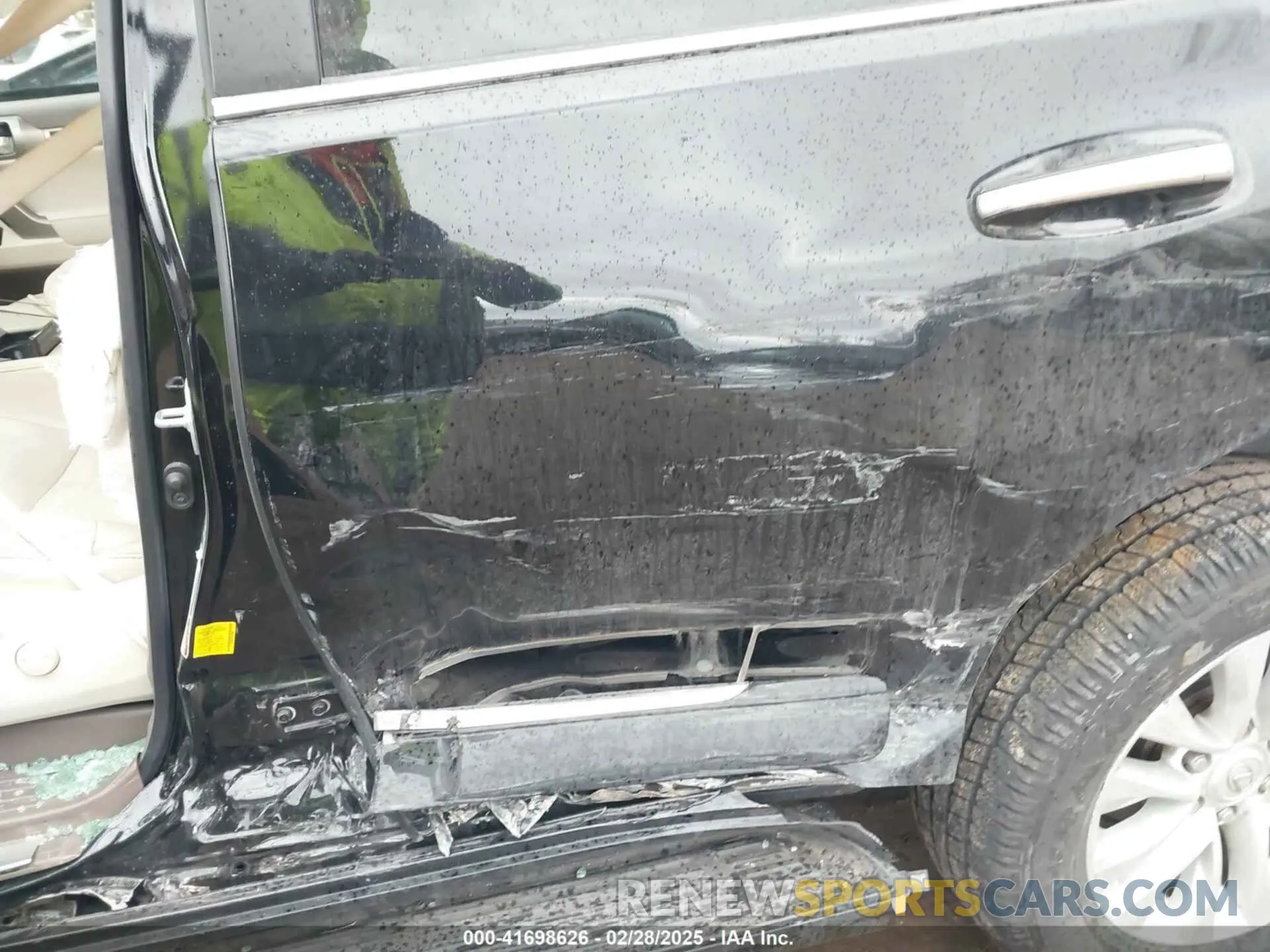 6 Photograph of a damaged car JTJBM7FX1K5234807 LEXUS GX 460 2019
