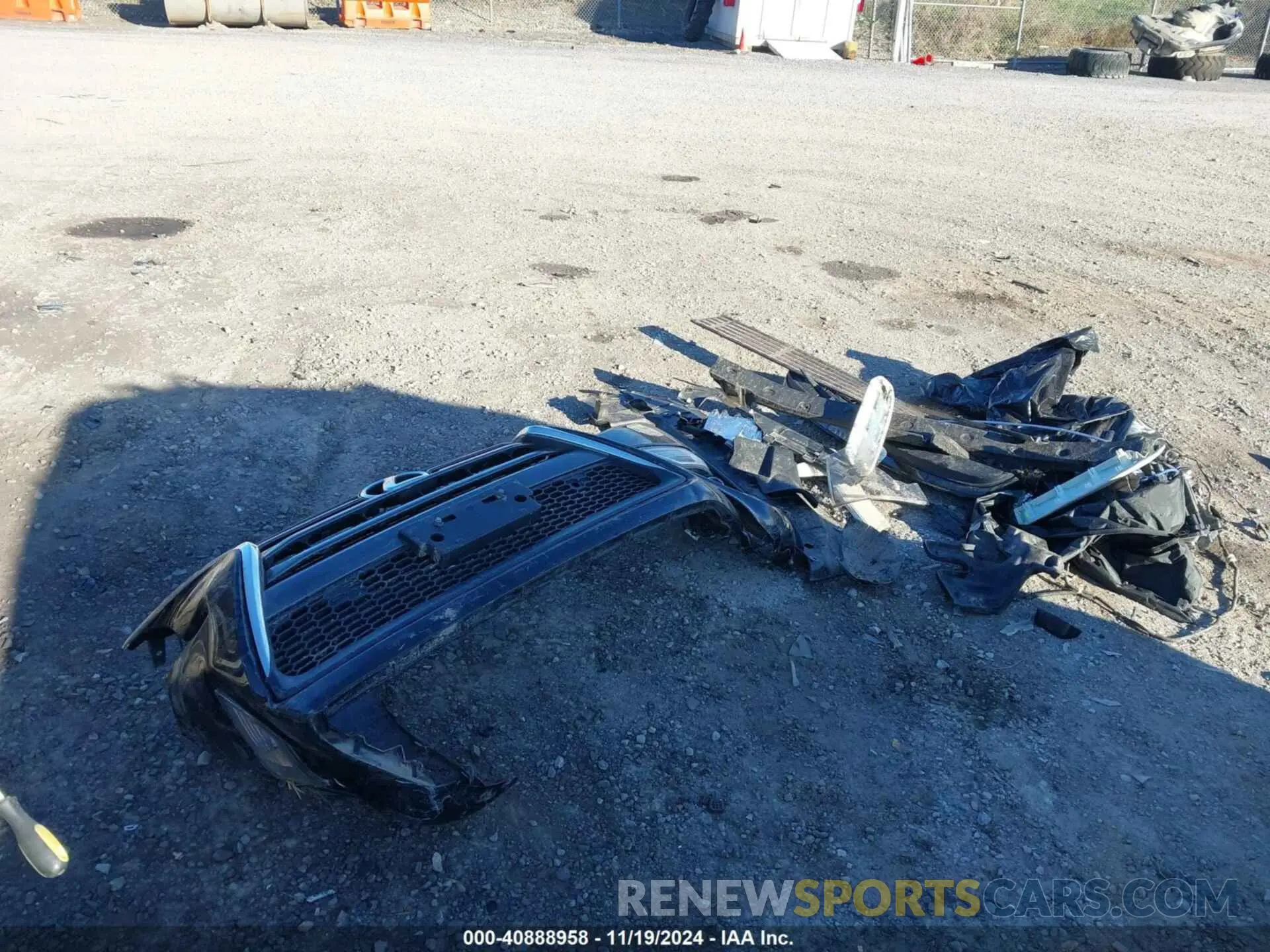 11 Photograph of a damaged car JTJBM7FX3K5219385 LEXUS GX 460 2019