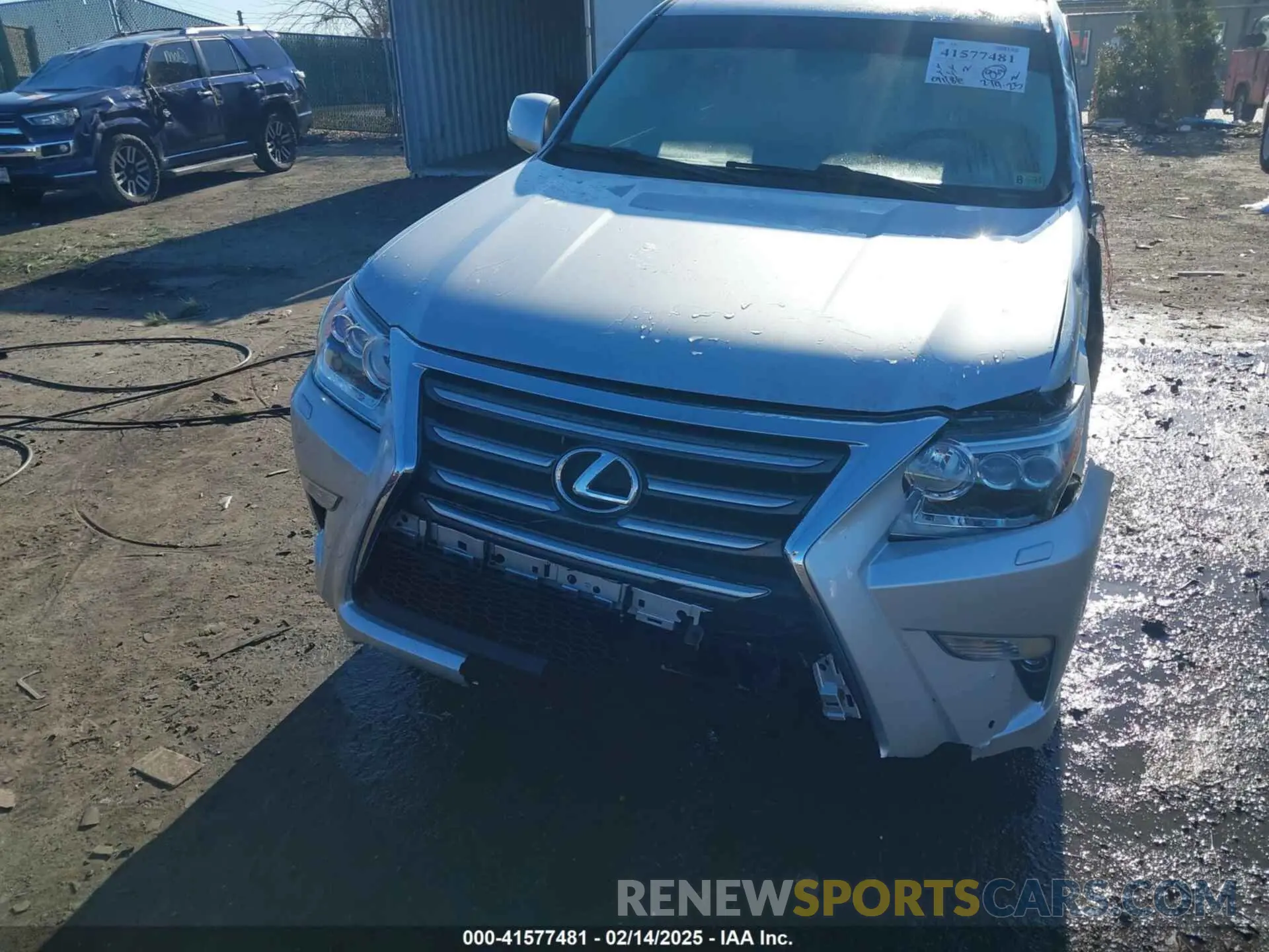 14 Photograph of a damaged car JTJBM7FX5K5211143 LEXUS GX 460 2019