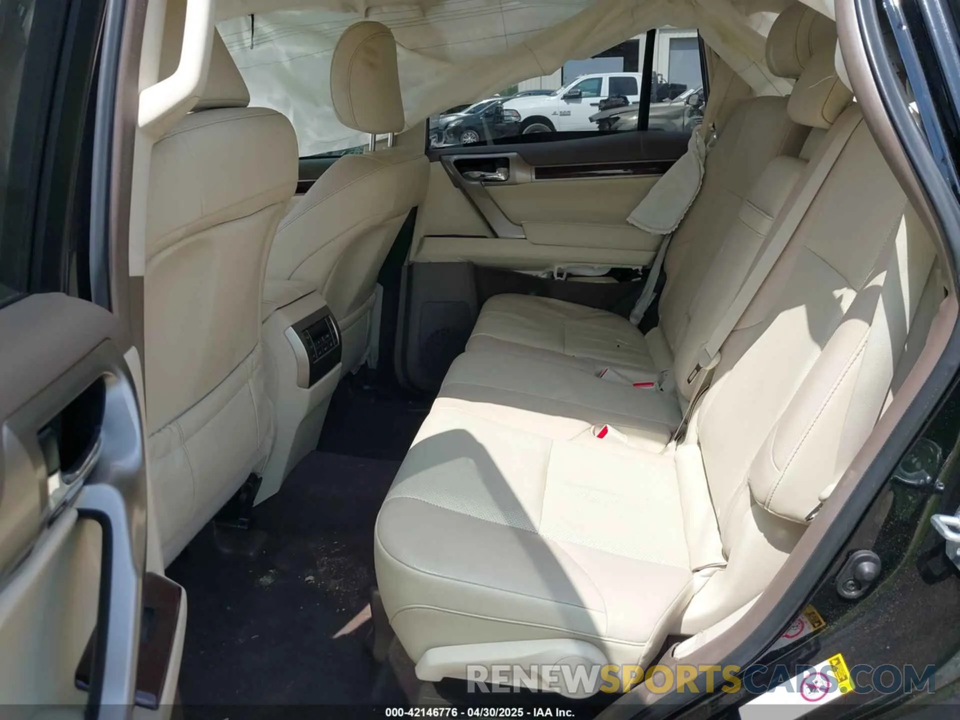 8 Photograph of a damaged car JTJBM7FX6K5223401 LEXUS GX 460 2019