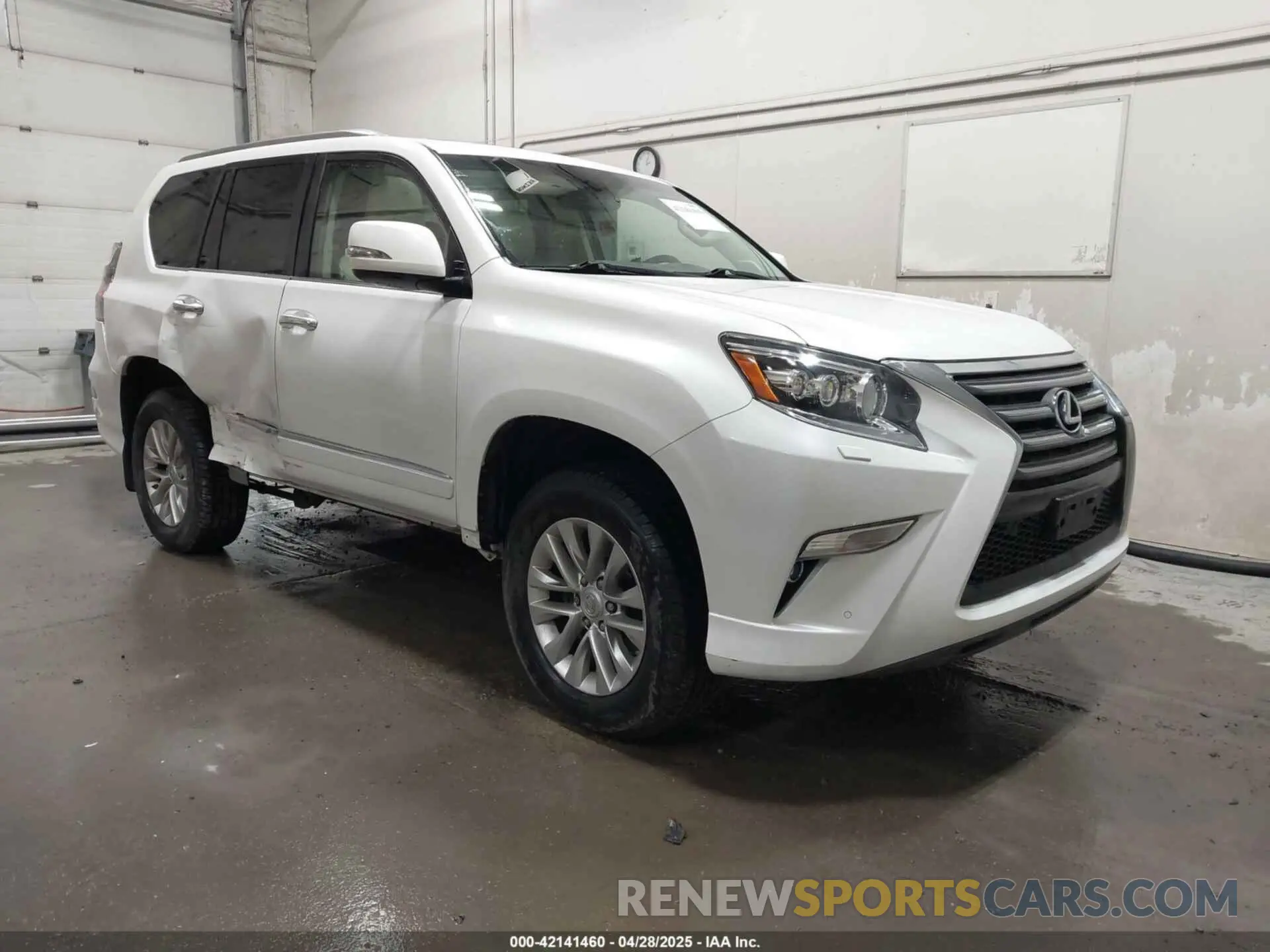 1 Photograph of a damaged car JTJBM7FX9K5212635 LEXUS GX 460 2019