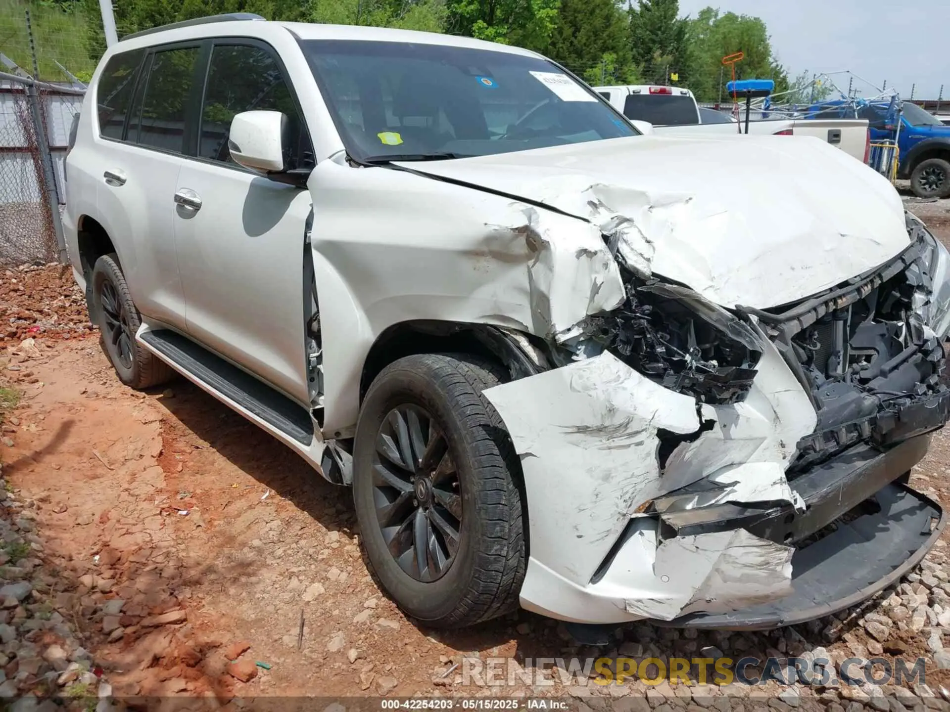 1 Photograph of a damaged car JTJAM7BX2L5263445 LEXUS GX 460 2020