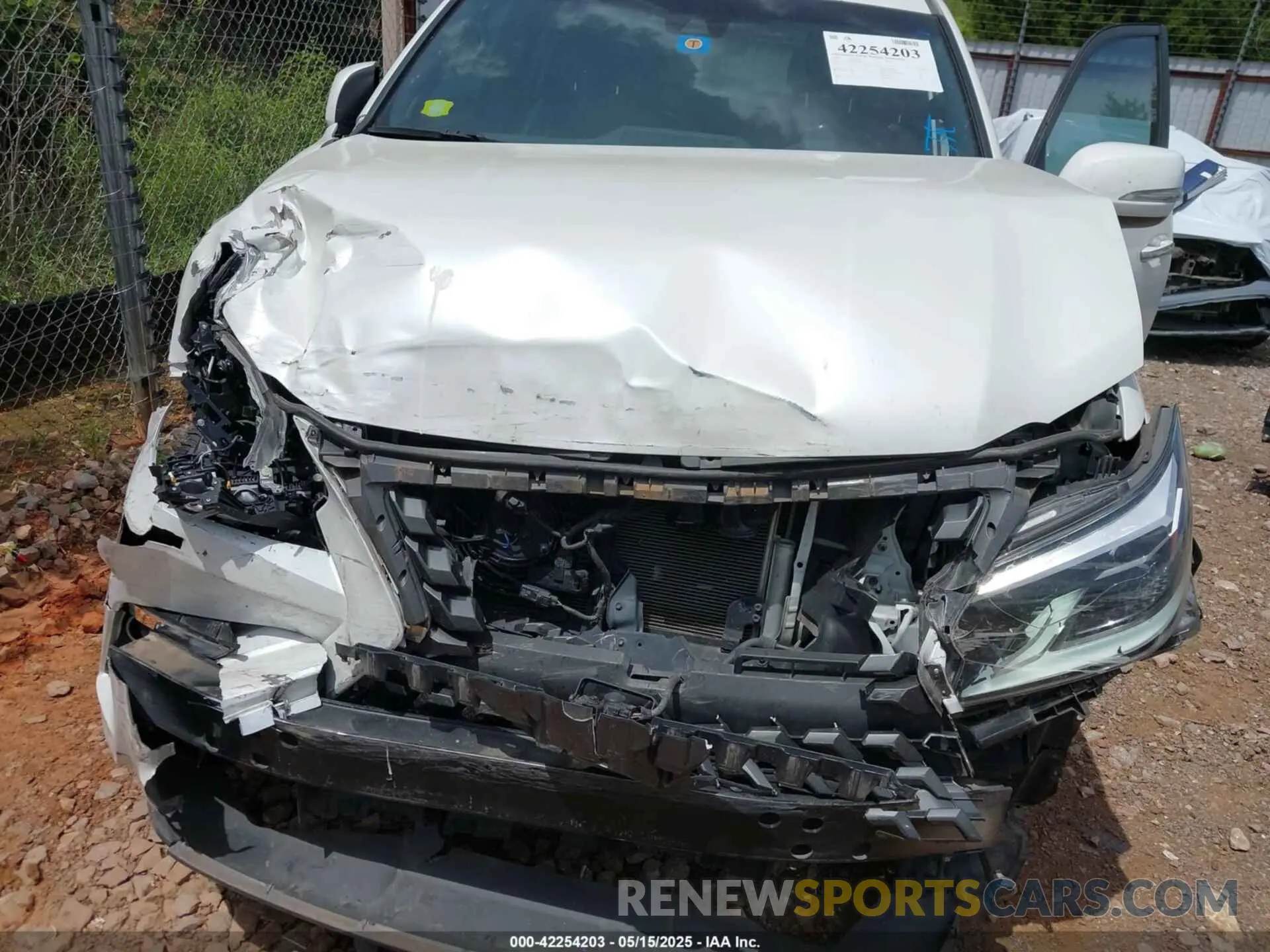 6 Photograph of a damaged car JTJAM7BX2L5263445 LEXUS GX 460 2020