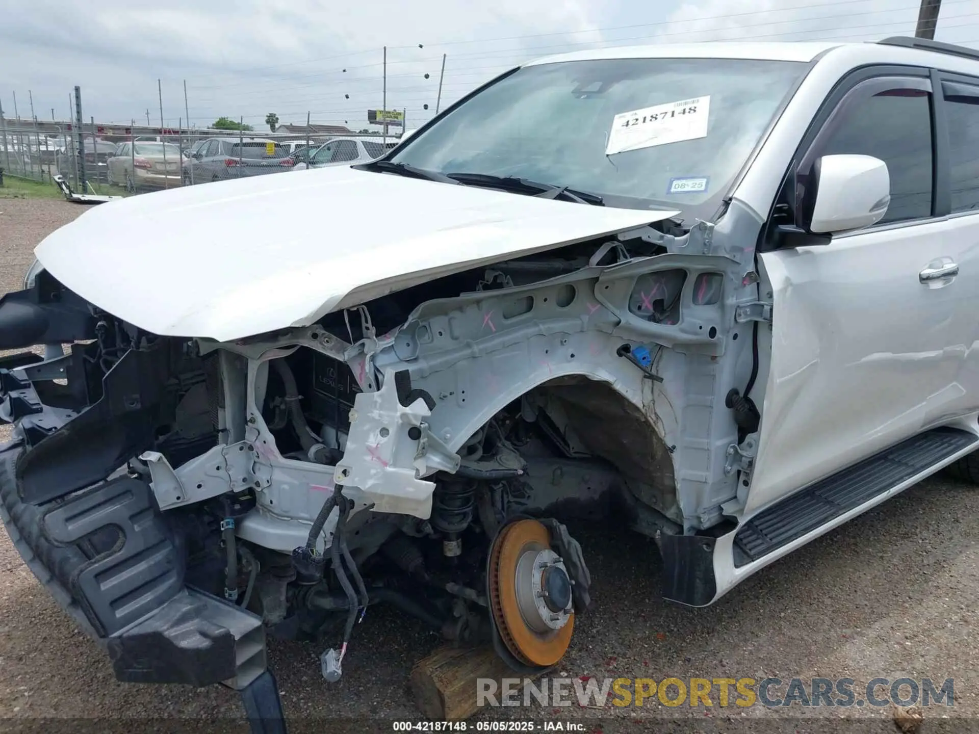 6 Photograph of a damaged car JTJAM7BX6L5266770 LEXUS GX 460 2020