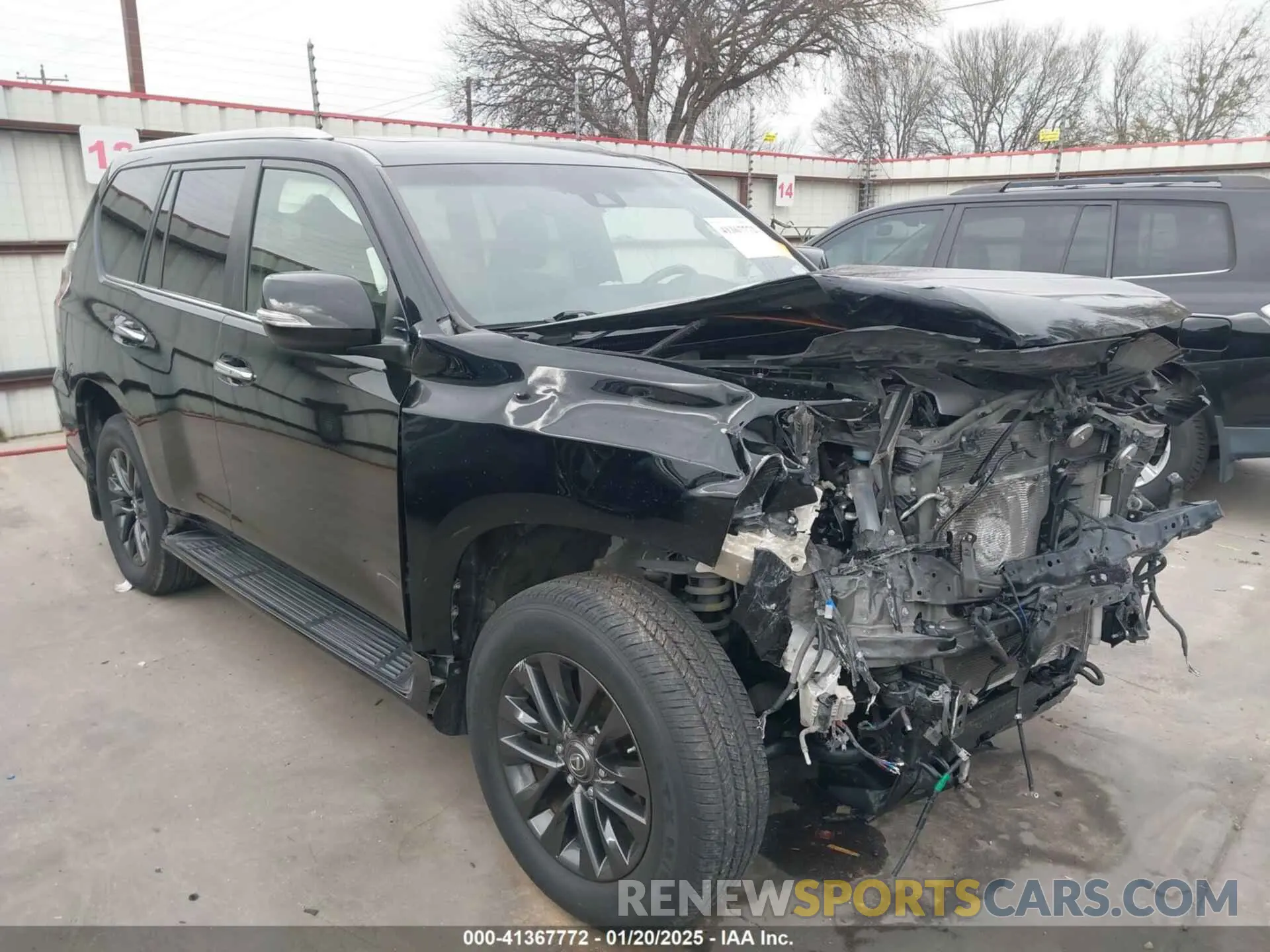 1 Photograph of a damaged car JTJAM7BX8L5240834 LEXUS GX 460 2020