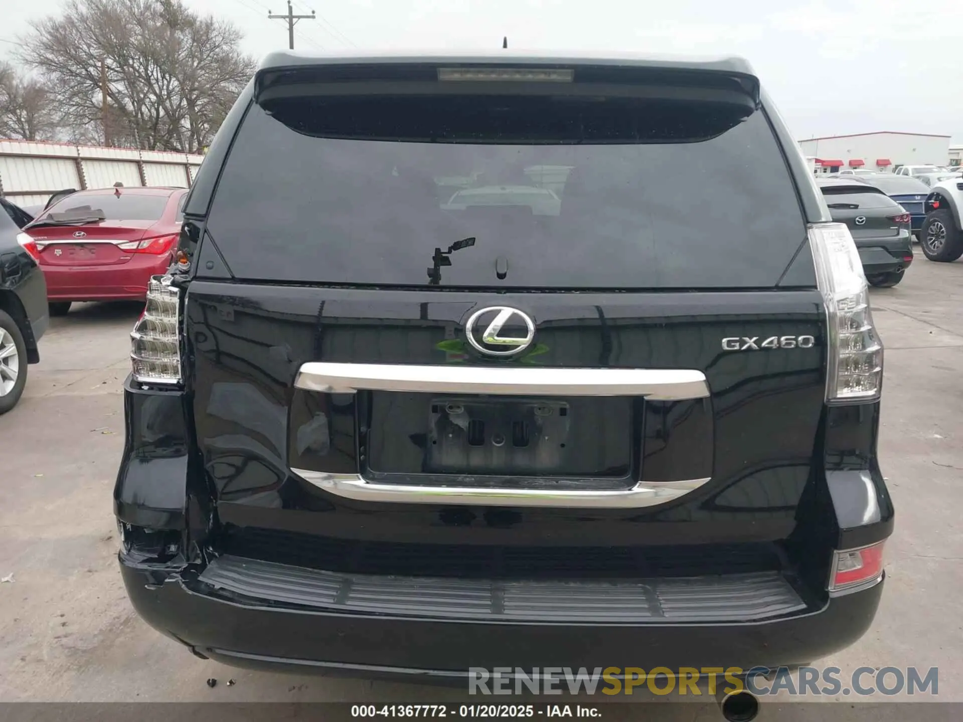 16 Photograph of a damaged car JTJAM7BX8L5240834 LEXUS GX 460 2020