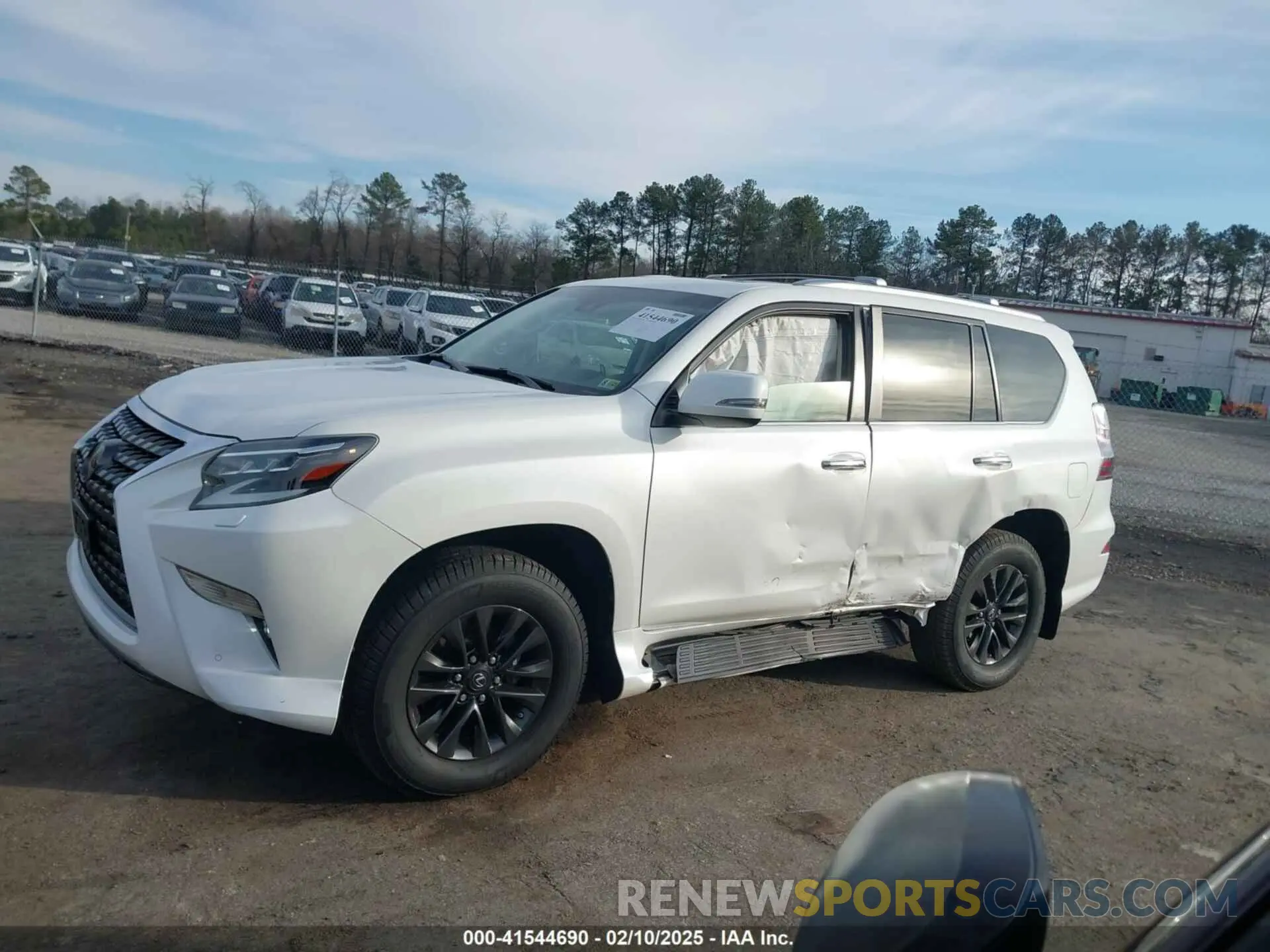 14 Photograph of a damaged car JTJAM7BX8L5245046 LEXUS GX 460 2020