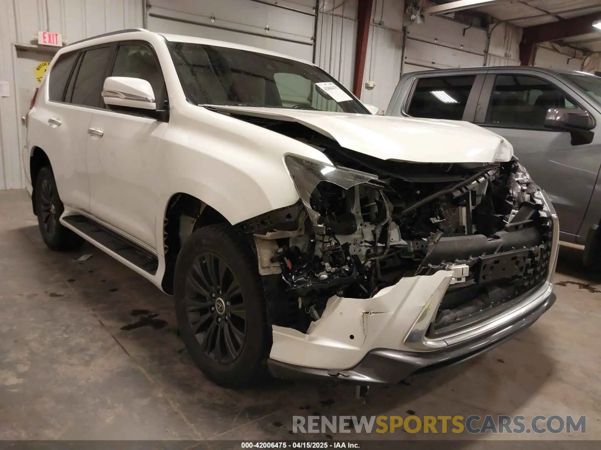 1 Photograph of a damaged car JTJAM7BXXL5259899 LEXUS GX 460 2020