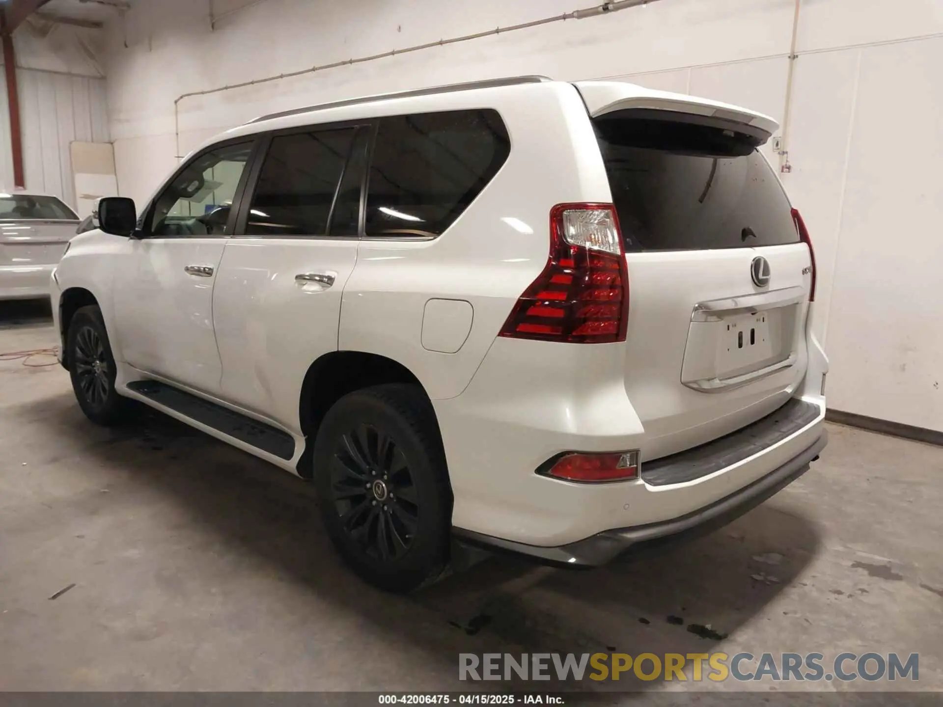 3 Photograph of a damaged car JTJAM7BXXL5259899 LEXUS GX 460 2020
