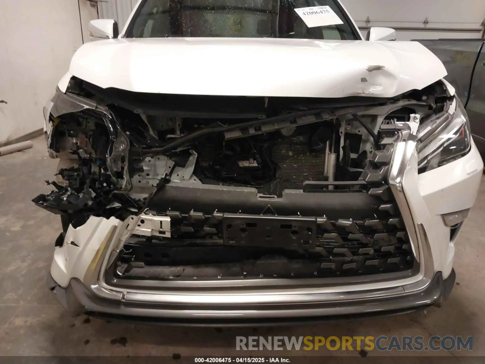 6 Photograph of a damaged car JTJAM7BXXL5259899 LEXUS GX 460 2020