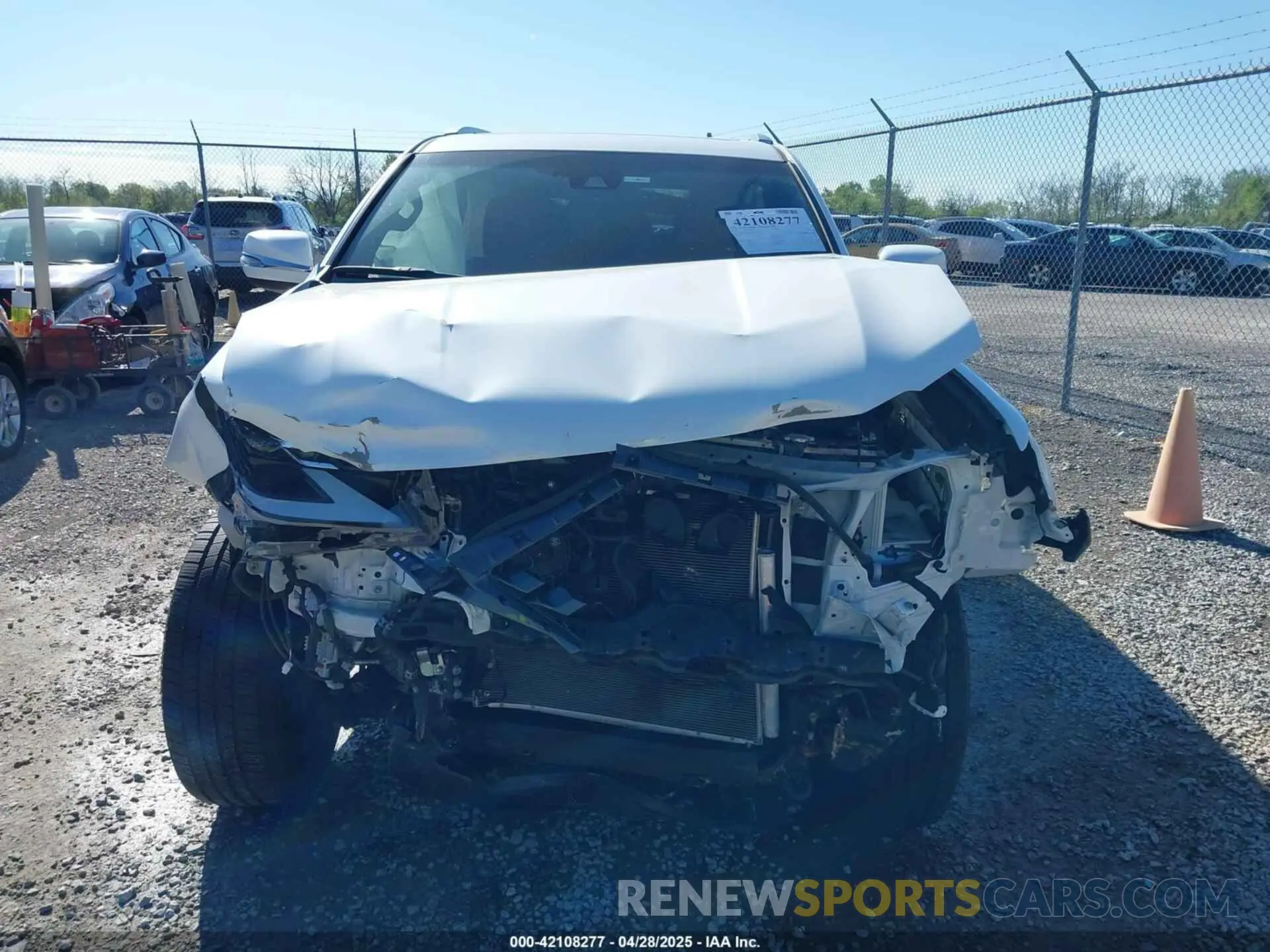 12 Photograph of a damaged car JTJGM7BX6L5259876 LEXUS GX 460 2020