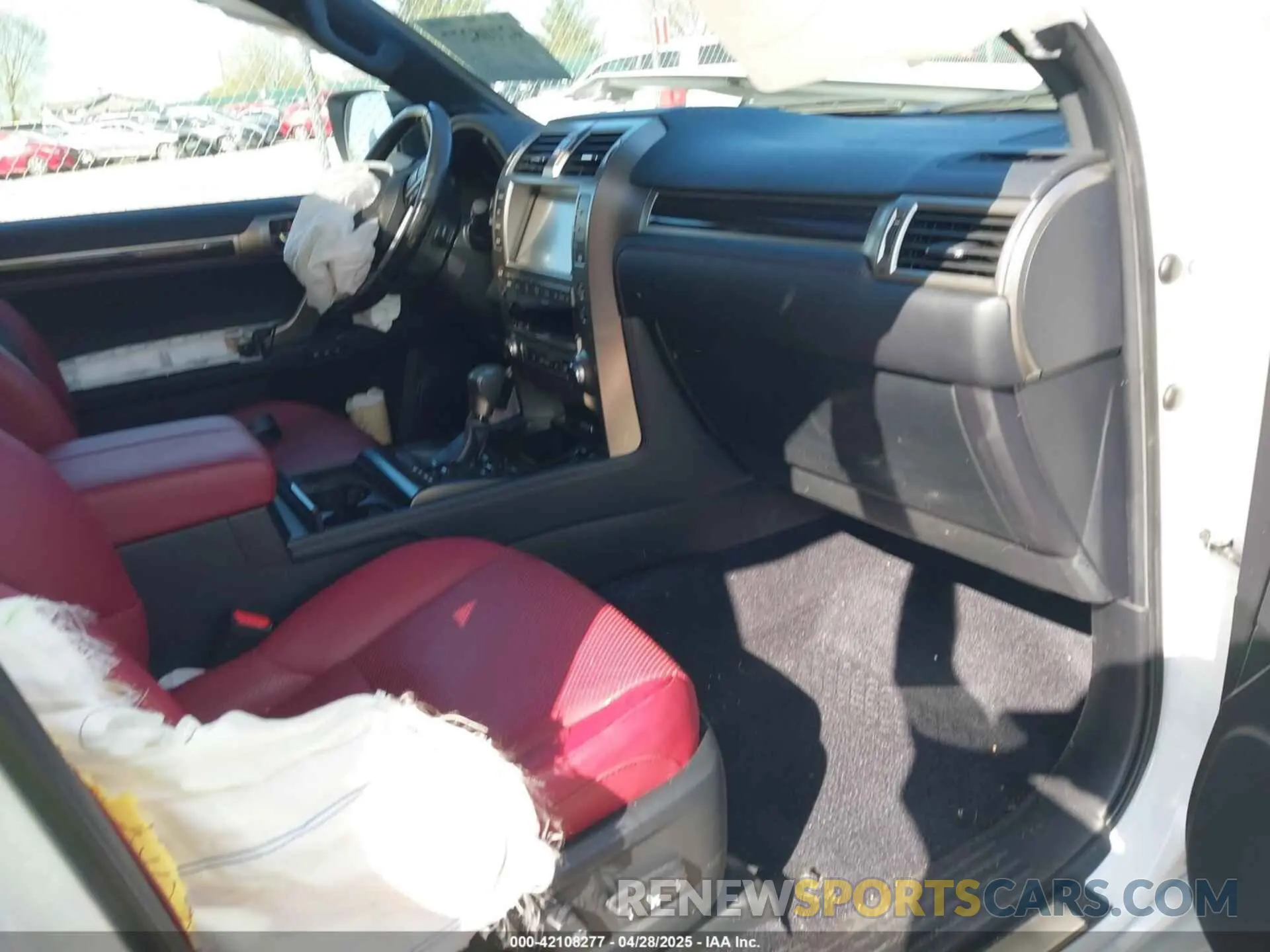 5 Photograph of a damaged car JTJGM7BX6L5259876 LEXUS GX 460 2020
