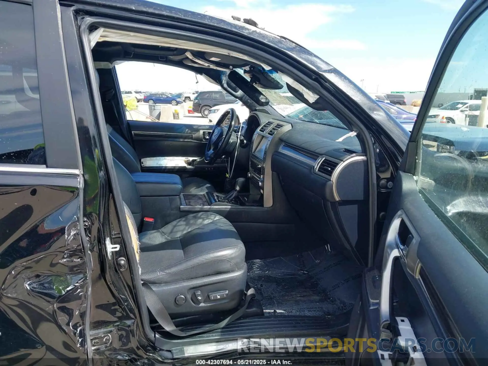 5 Photograph of a damaged car JTJGM7BX9L5263372 LEXUS GX 460 2020