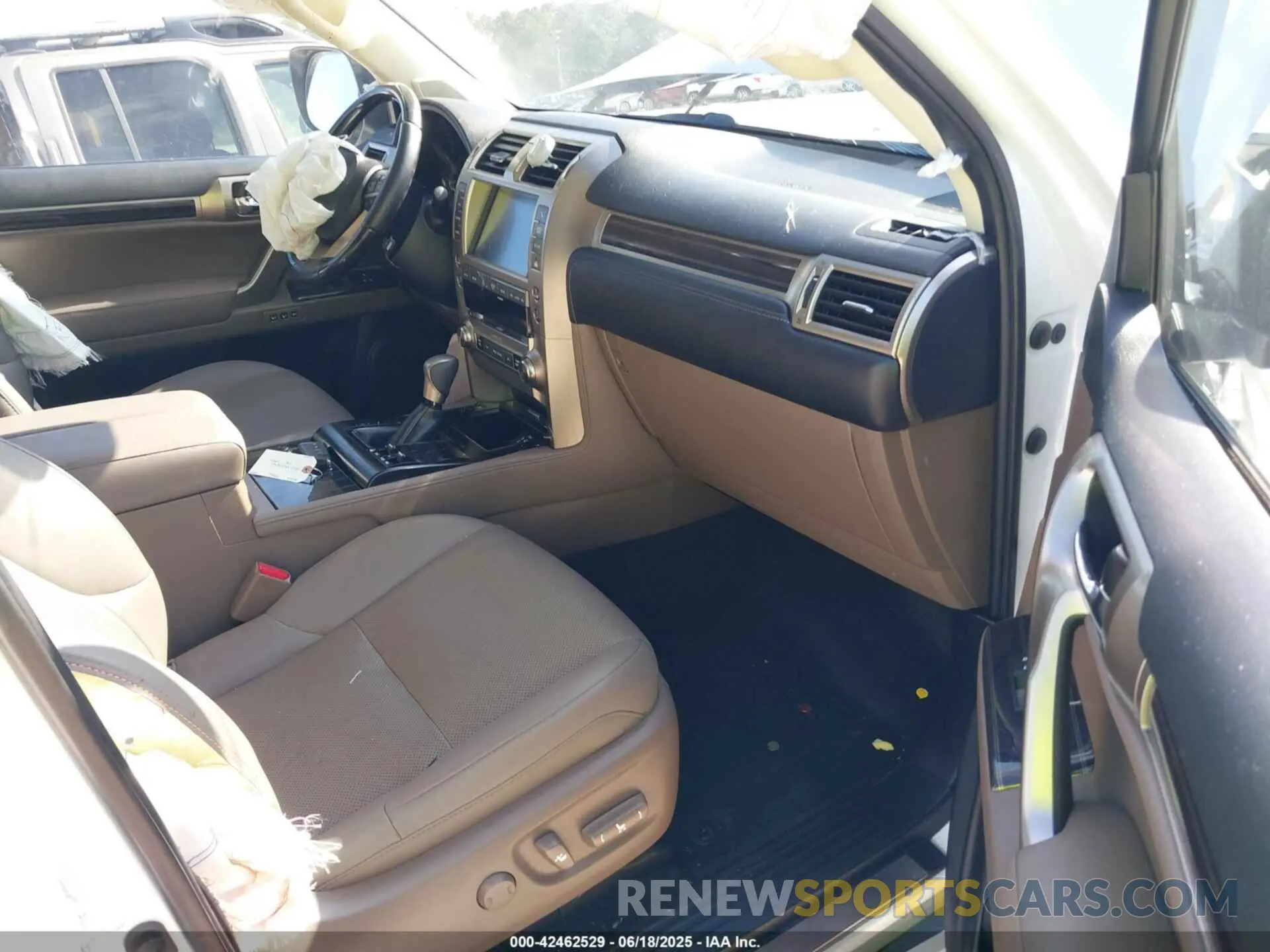 5 Photograph of a damaged car JTJAM7BX0M5302132 LEXUS GX 460 2021