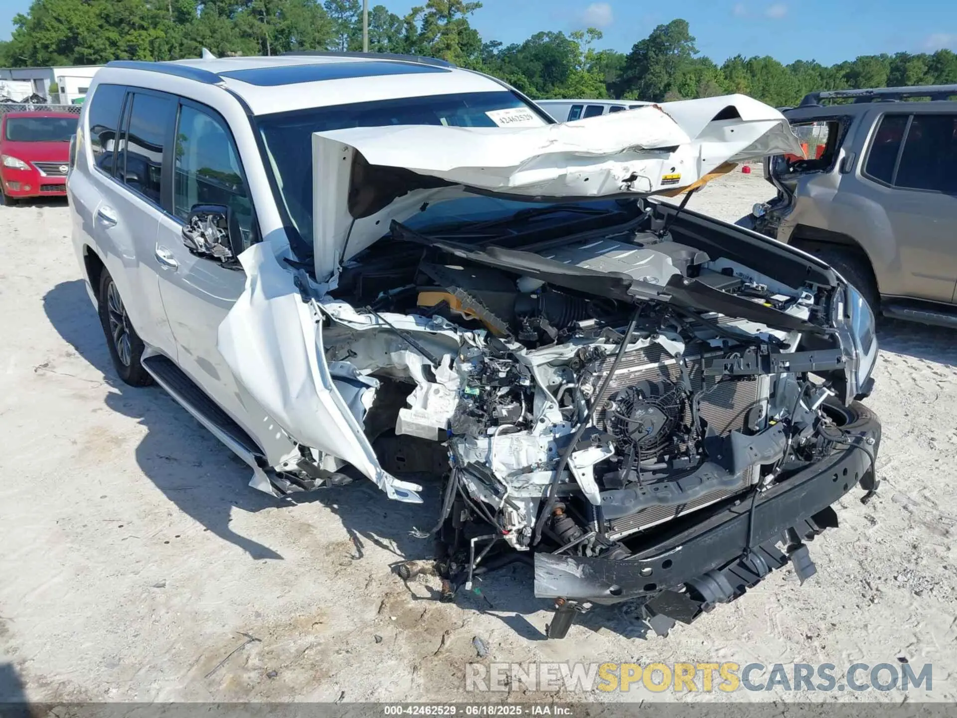 6 Photograph of a damaged car JTJAM7BX0M5302132 LEXUS GX 460 2021