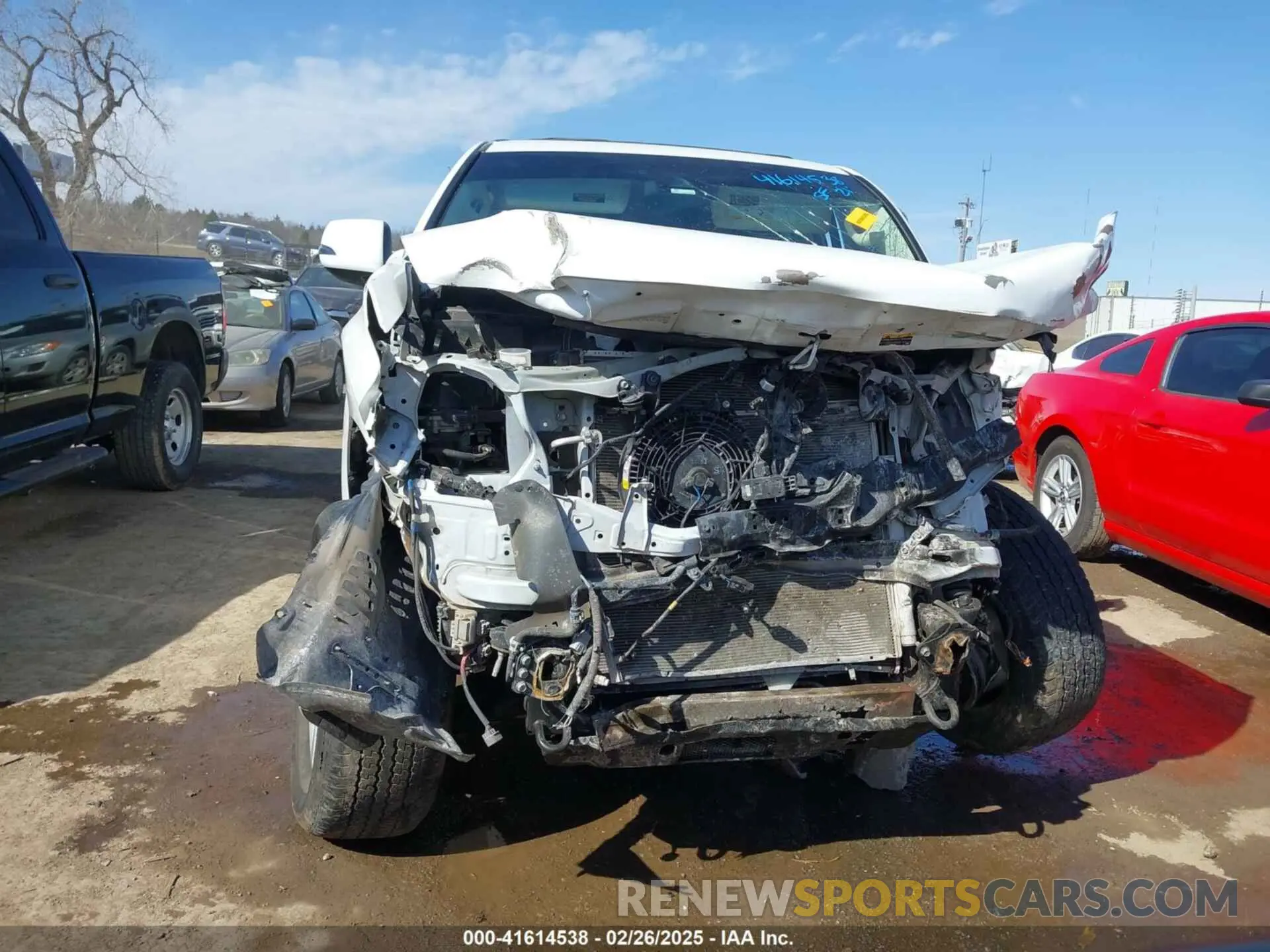 11 Photograph of a damaged car JTJAM7BX2M5276567 LEXUS GX 460 2021