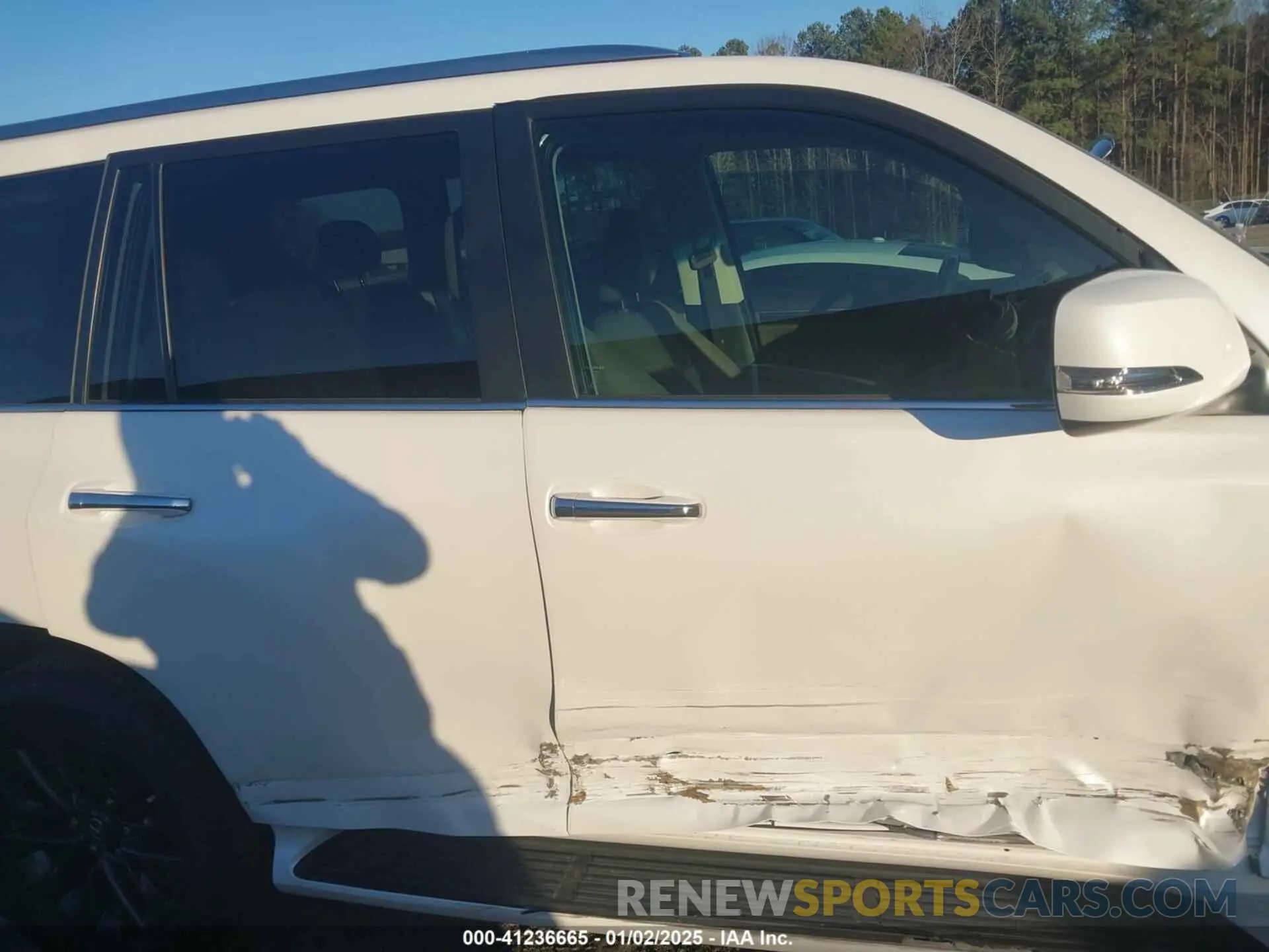14 Photograph of a damaged car JTJAM7BX3M5304666 LEXUS GX 460 2021