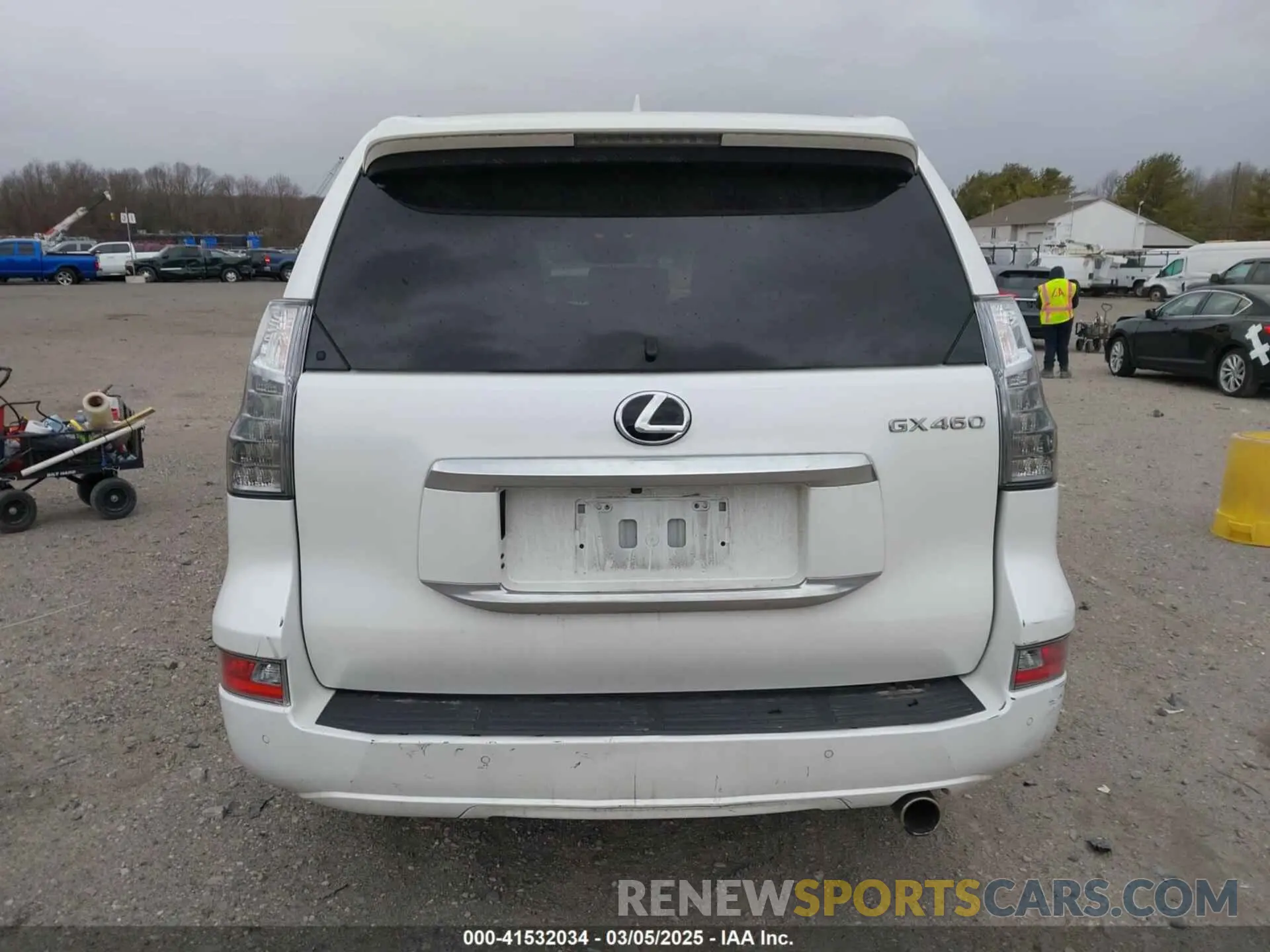 16 Photograph of a damaged car JTJAM7BX5M5304457 LEXUS GX 460 2021