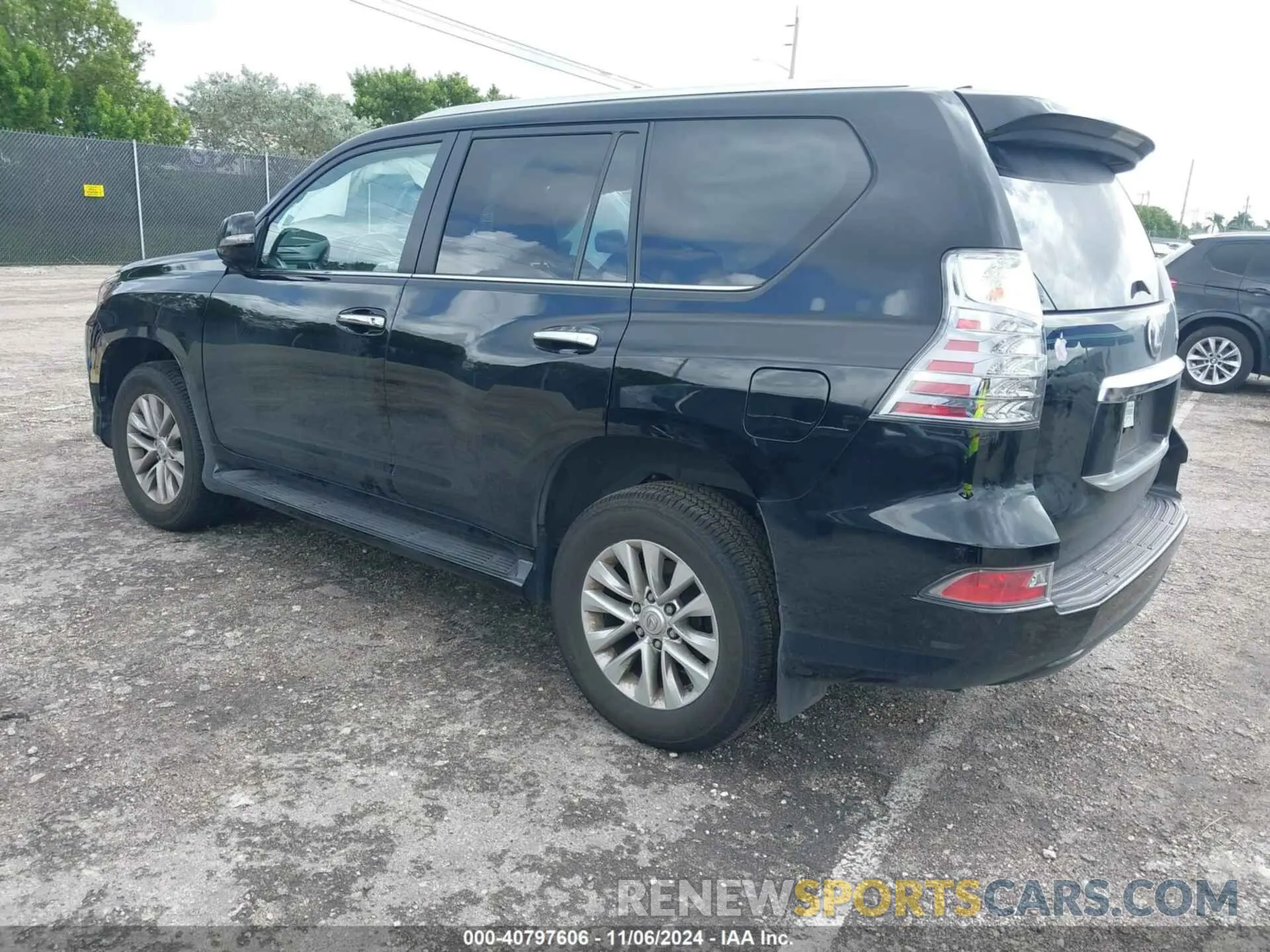 3 Photograph of a damaged car JTJAM7BX8M5277173 LEXUS GX 460 2021
