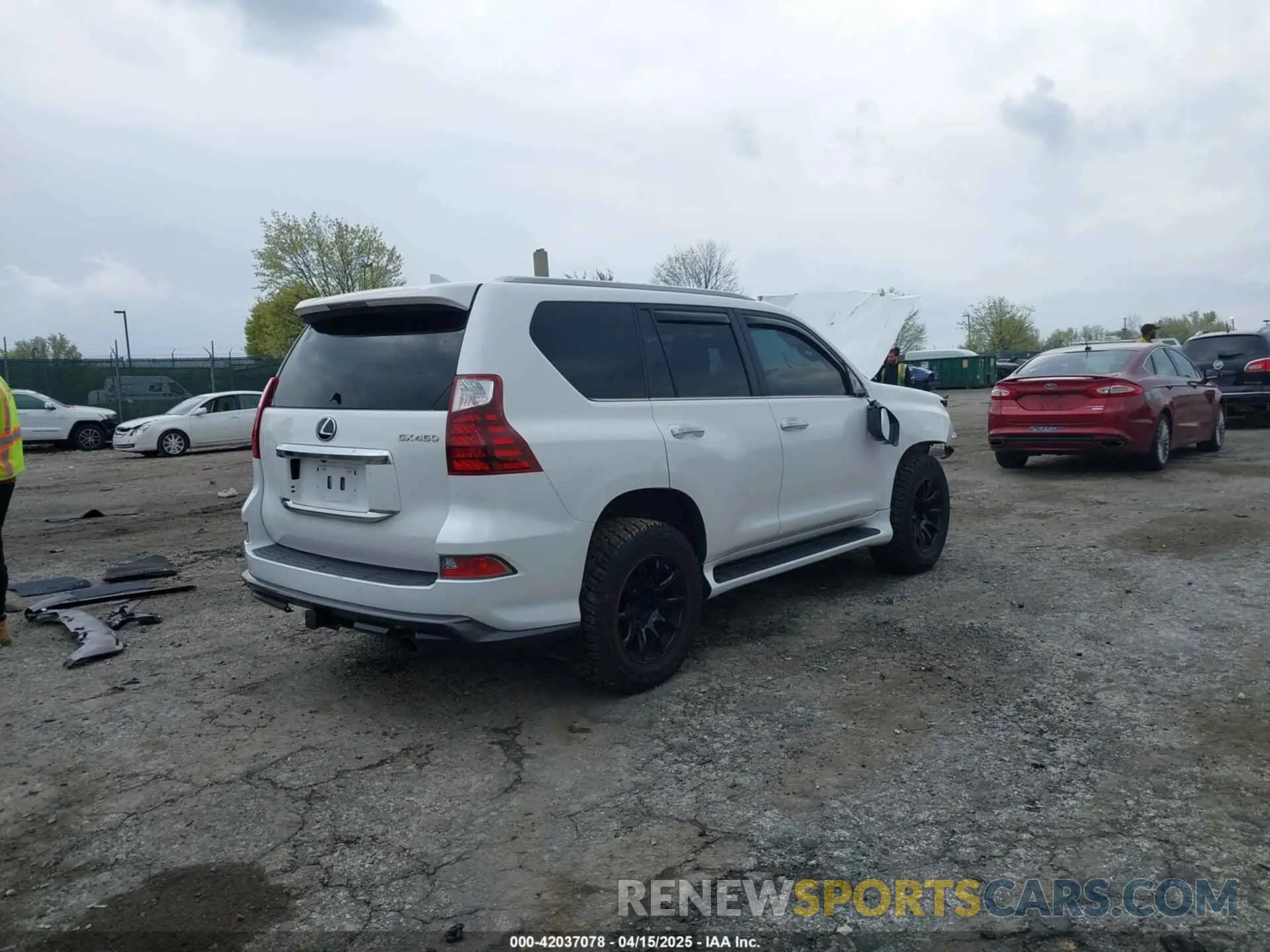 4 Photograph of a damaged car JTJAM7BX8M5289419 LEXUS GX 460 2021