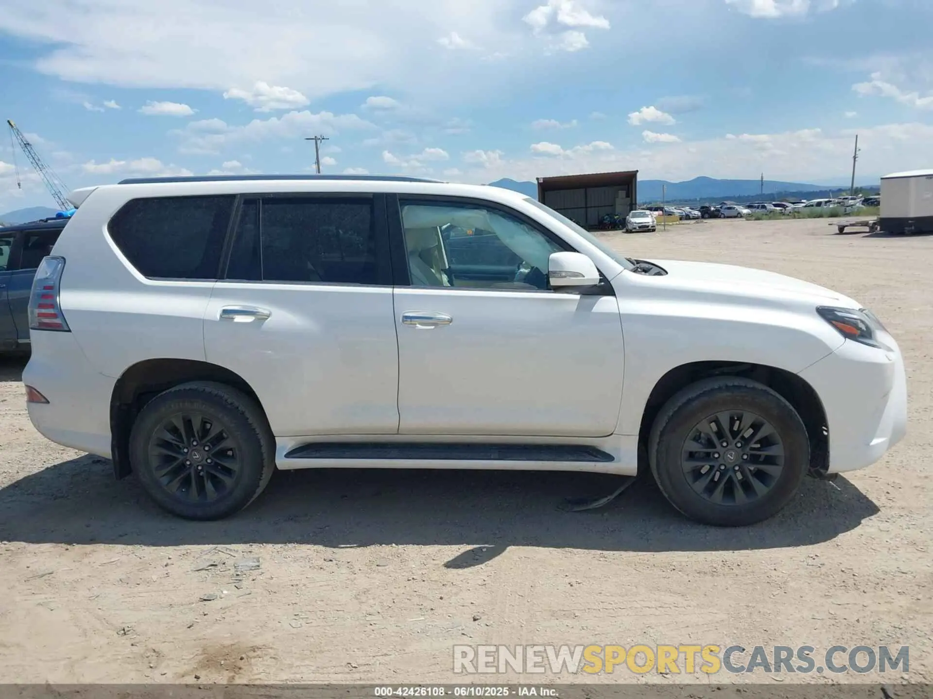 14 Photograph of a damaged car JTJAM7BX3N5322702 LEXUS GX 460 2022