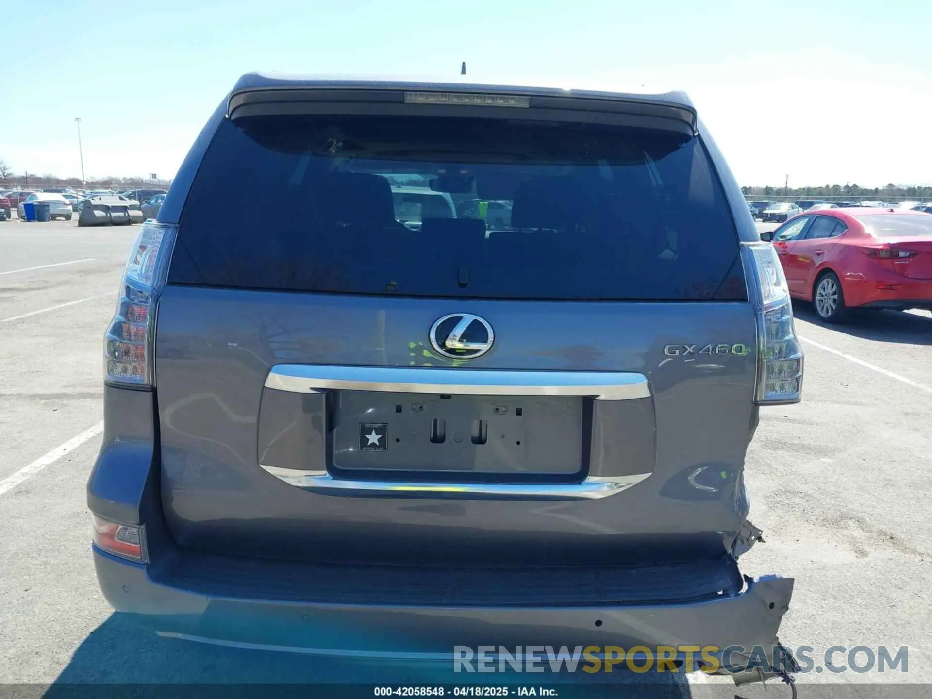 16 Photograph of a damaged car JTJAM7BX8N5328897 LEXUS GX 460 2022