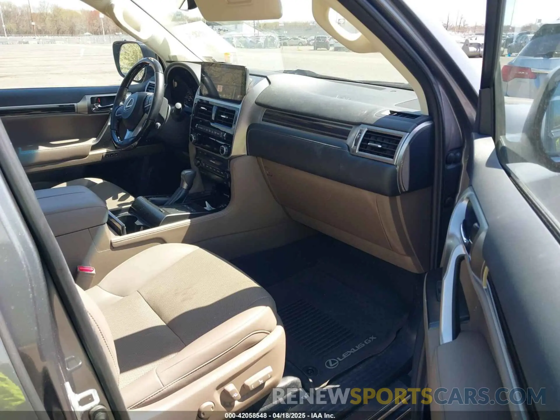 5 Photograph of a damaged car JTJAM7BX8N5328897 LEXUS GX 460 2022