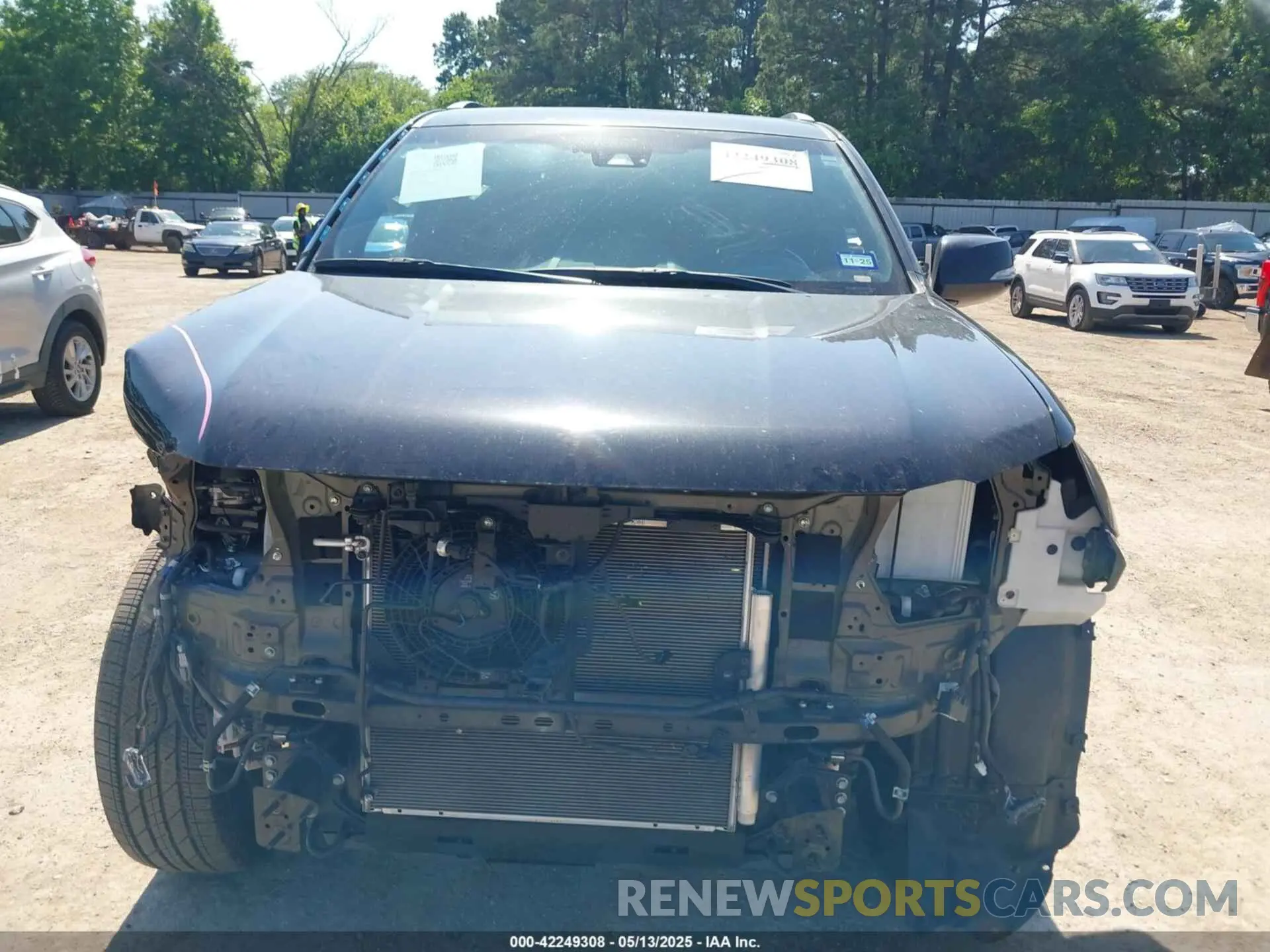 13 Photograph of a damaged car JTJAM7BX9N5306908 LEXUS GX 460 2022