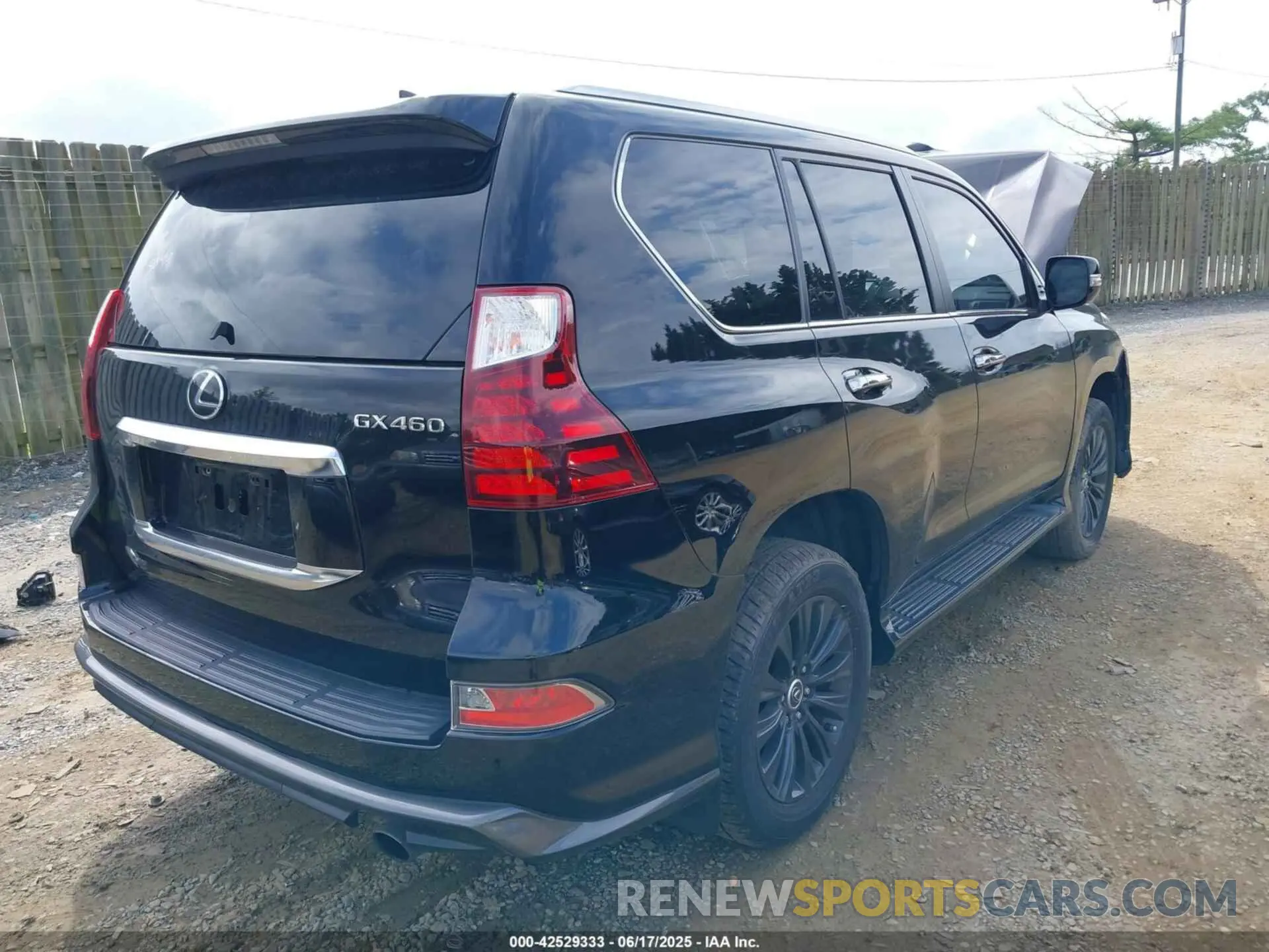 4 Photograph of a damaged car JTJGM7BX1N5321302 LEXUS GX 460 2022
