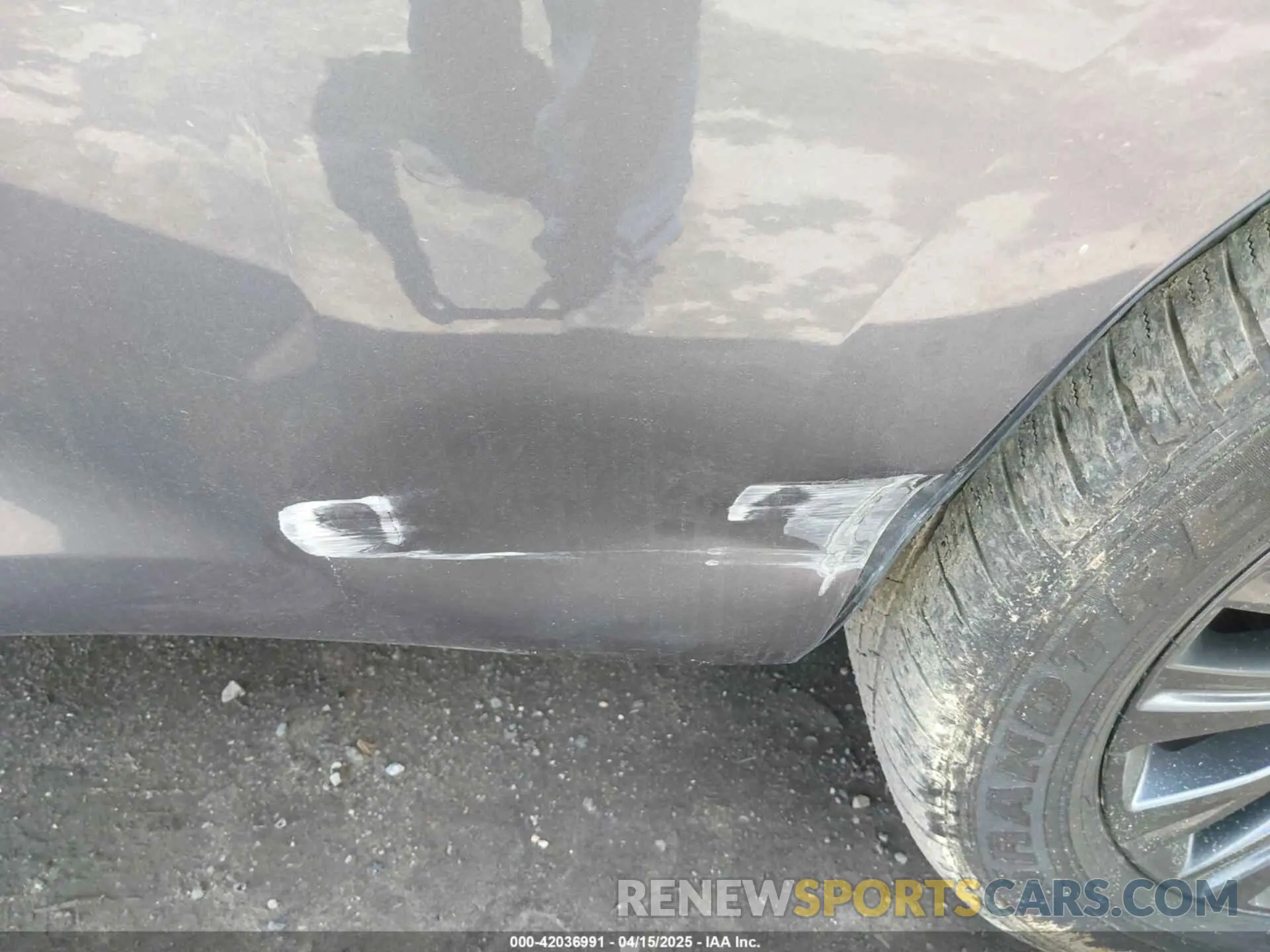 22 Photograph of a damaged car JTJGM7BX5N5309119 LEXUS GX 460 2022